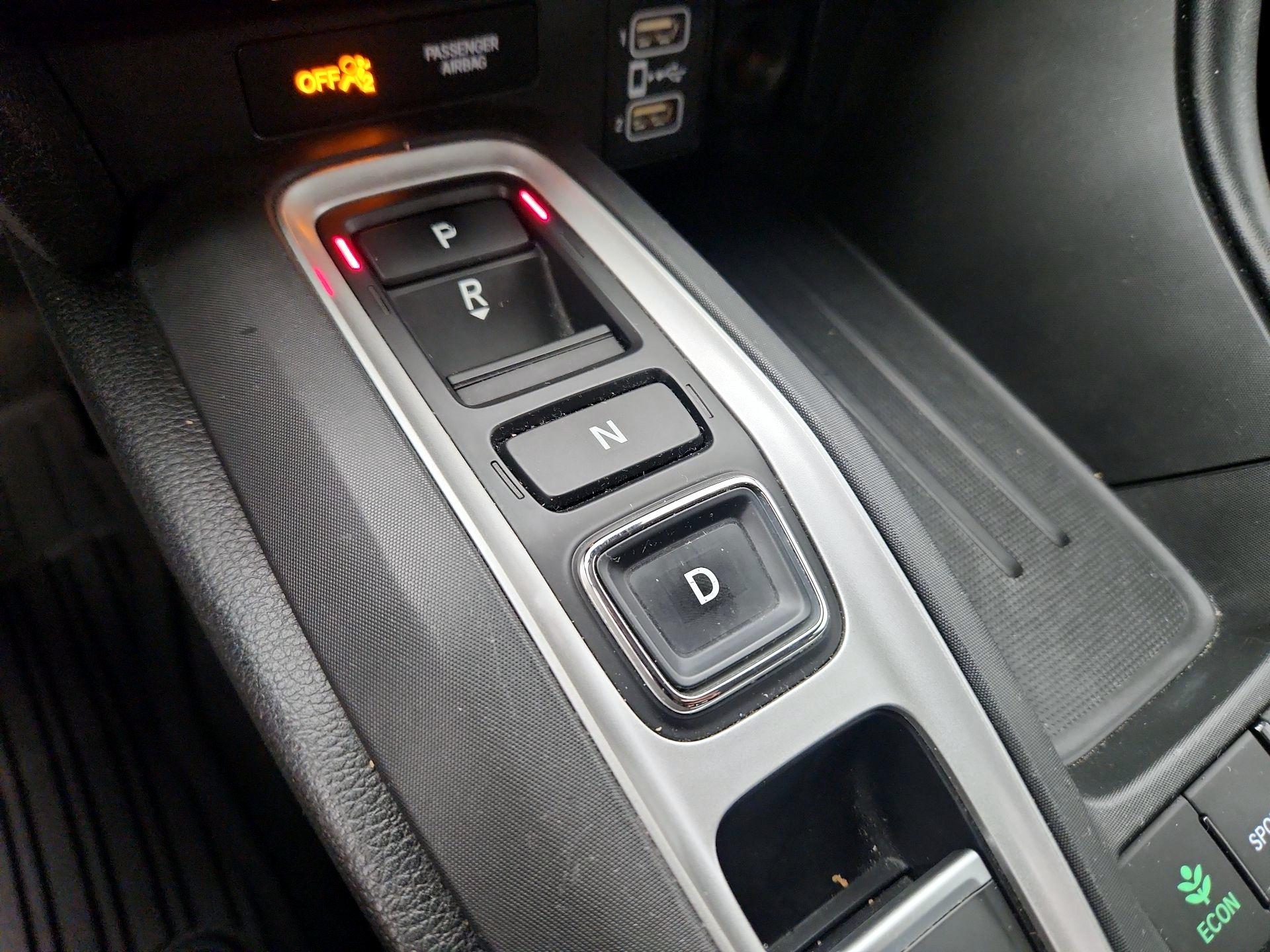 Thumbnail: 2019 Honda Insight - 17