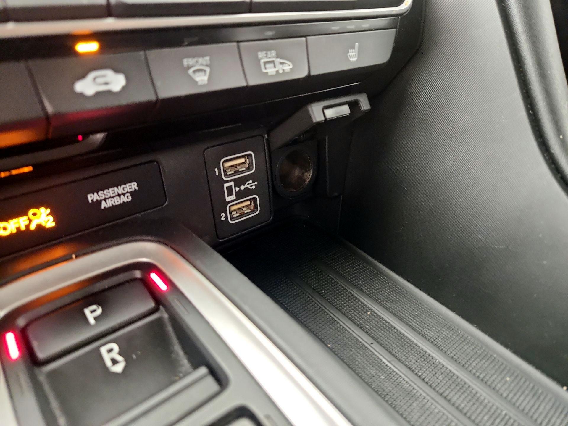 Thumbnail: 2019 Honda Insight - 18