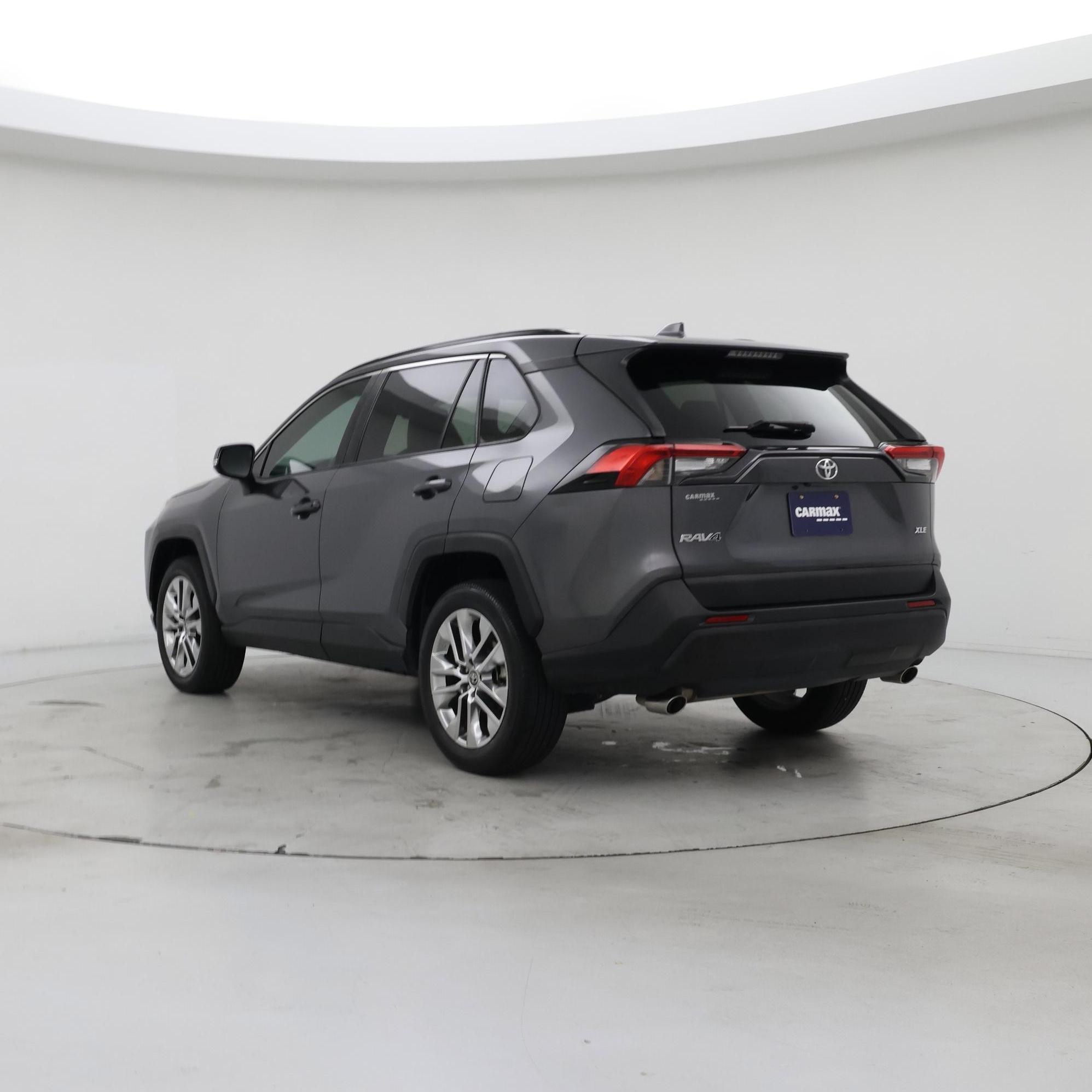 Thumbnail: 2022 Toyota RAV4 - 2
