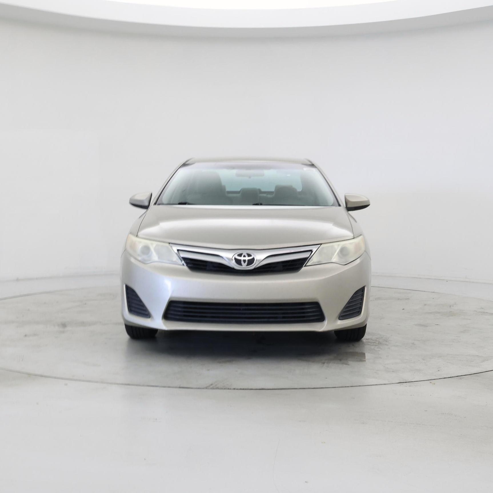 Thumbnail: 2014 Toyota Camry - 5