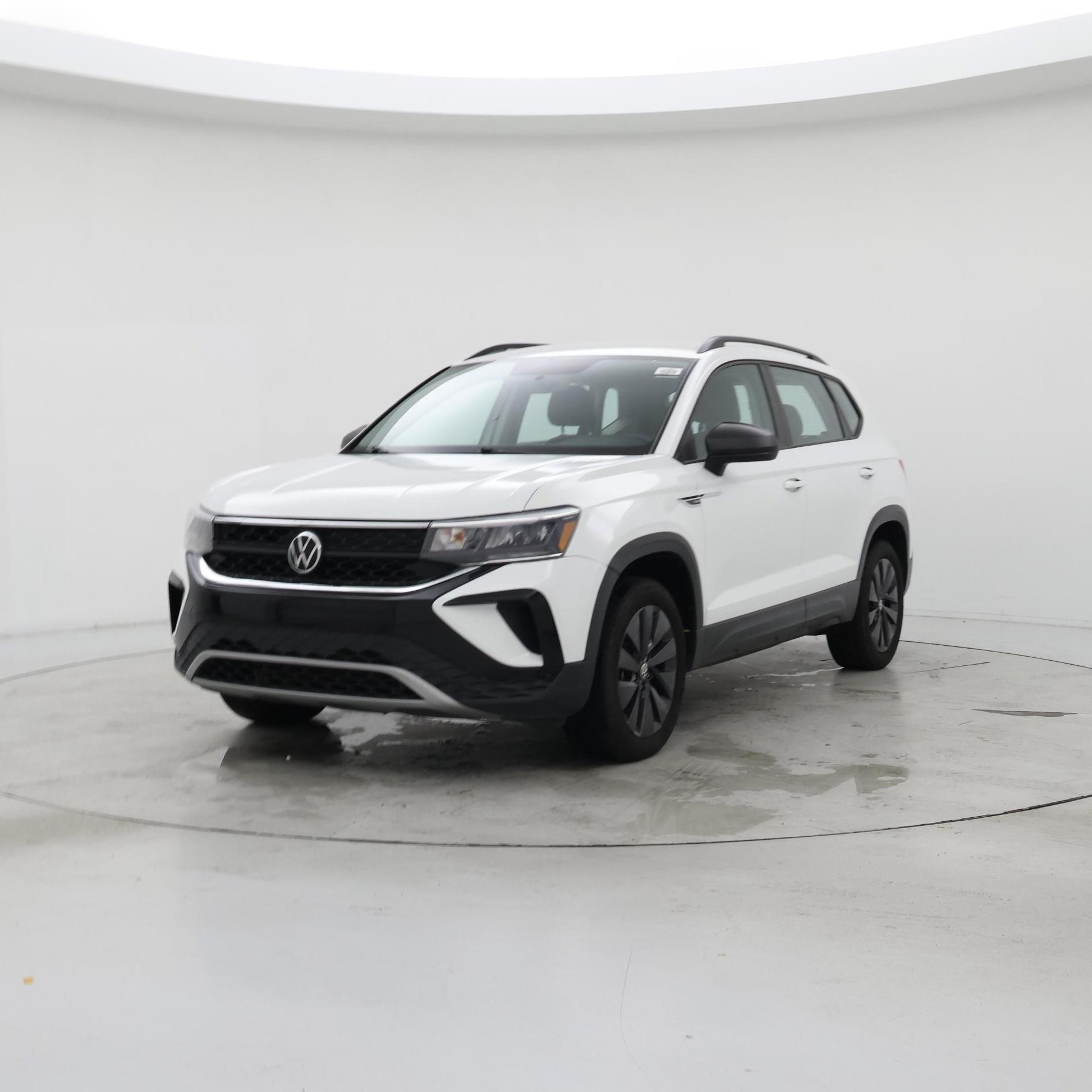 Thumbnail: 2022 Volkswagen Taos - 4