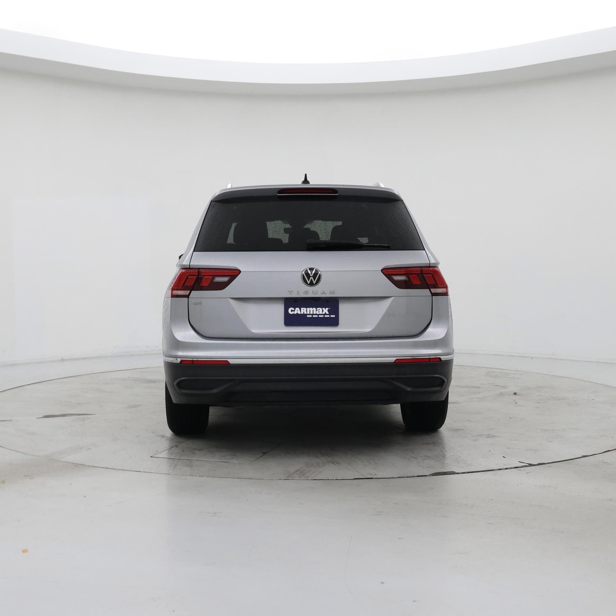 Thumbnail: 2022 Volkswagen Tiguan - 6