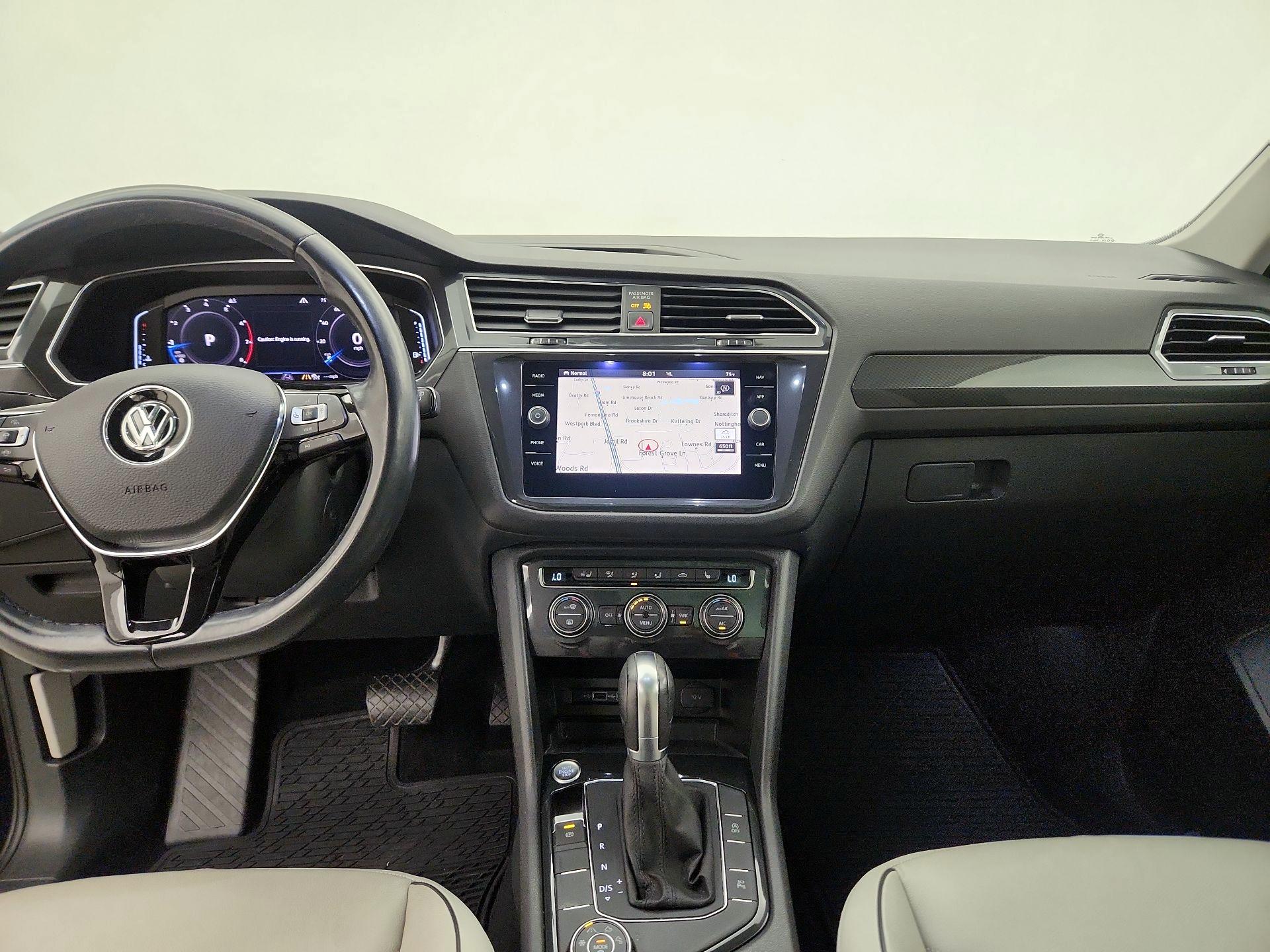 Thumbnail: 2019 Volkswagen Tiguan - 9