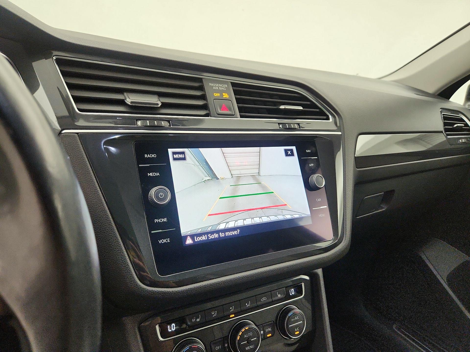 Thumbnail: 2019 Volkswagen Tiguan - 15