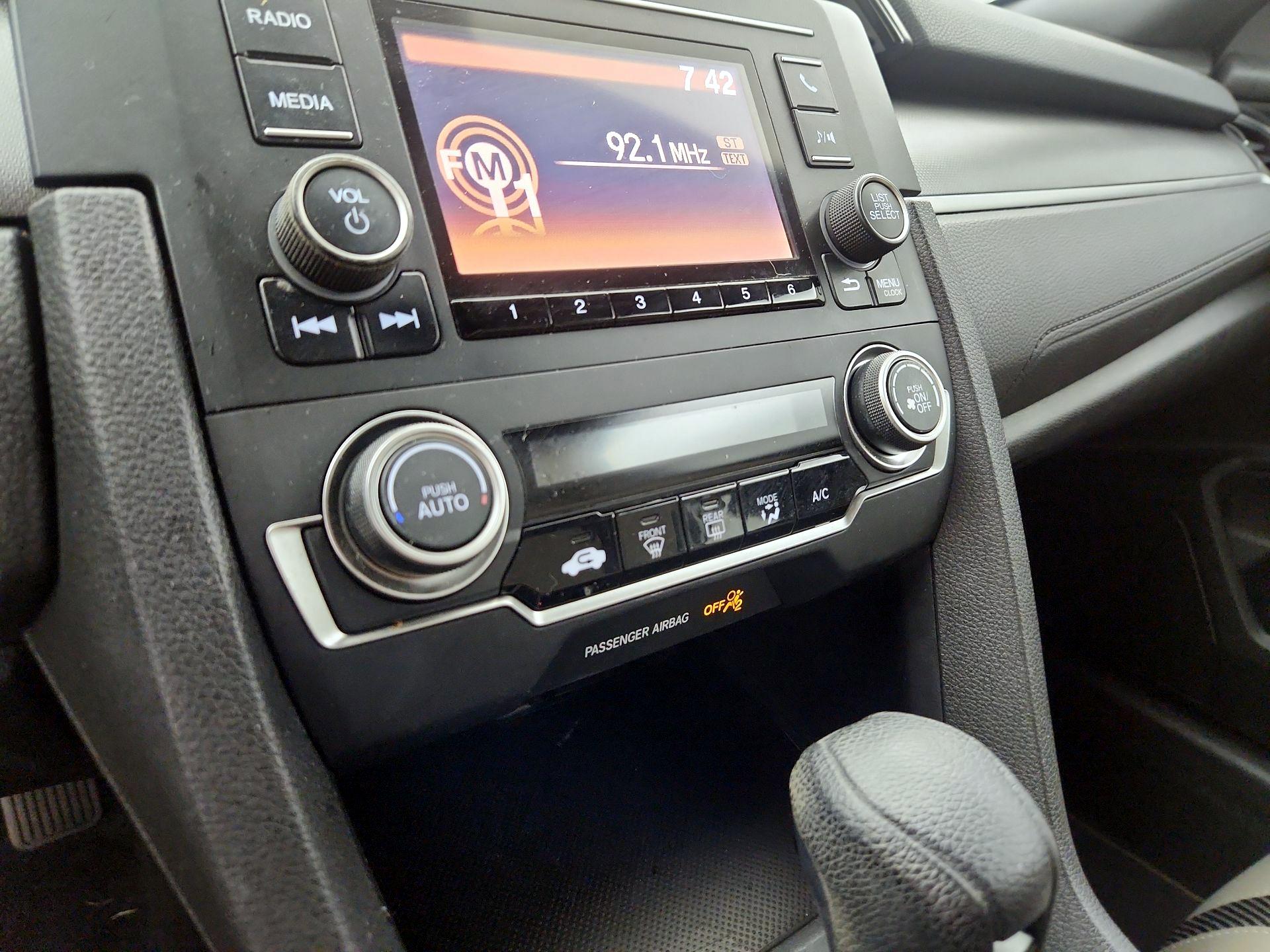 Thumbnail: 2016 Honda Civic - 16