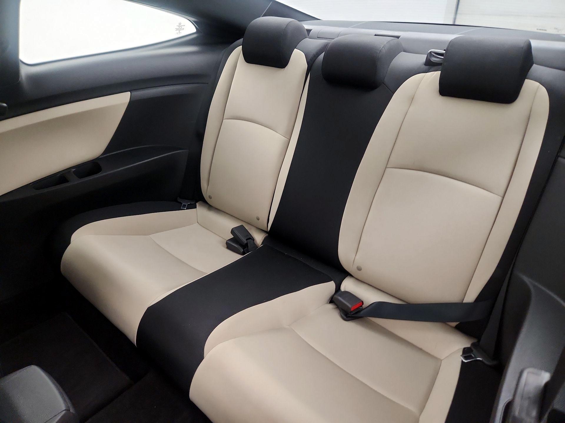 Thumbnail: 2016 Honda Civic - 19