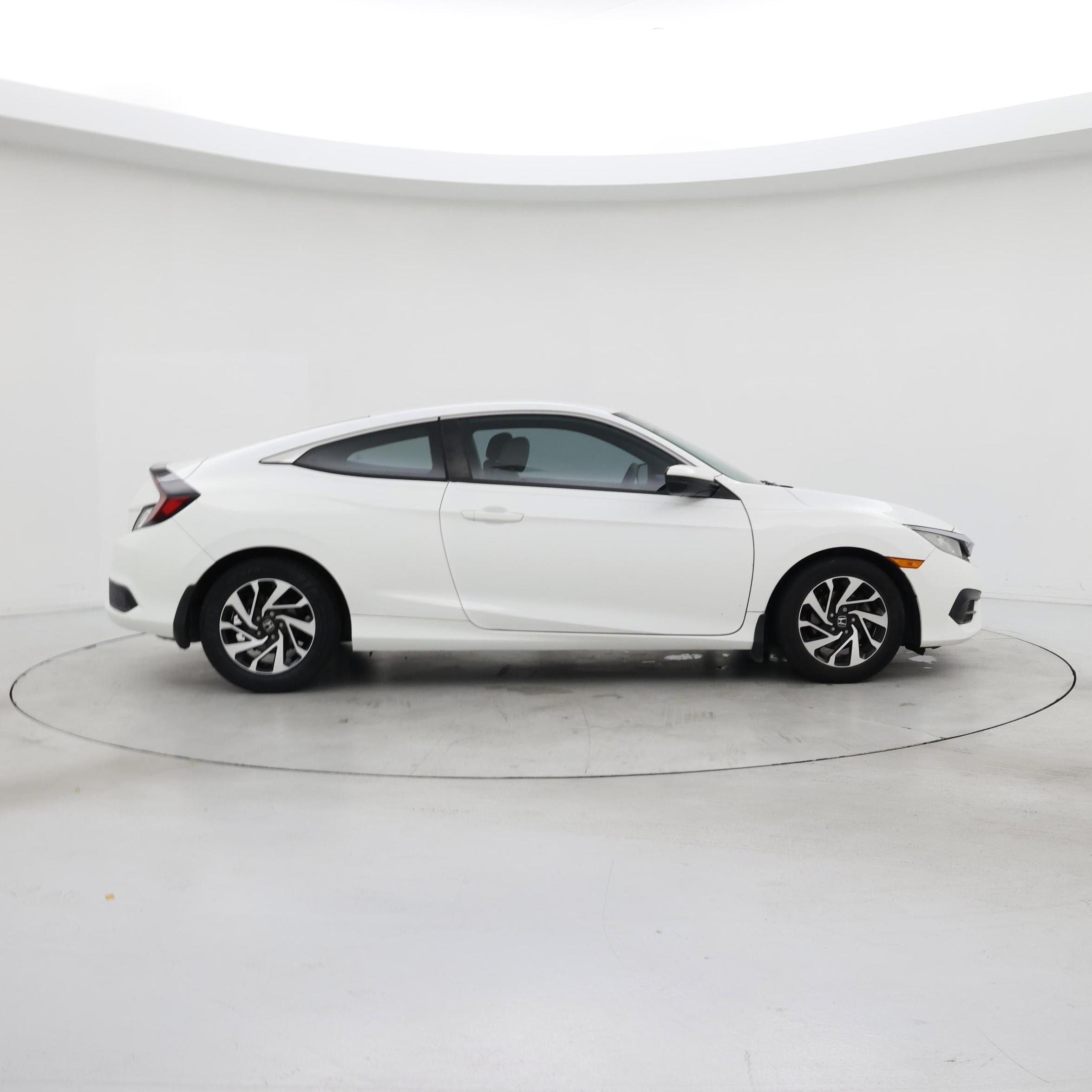 Thumbnail: 2016 Honda Civic - 7