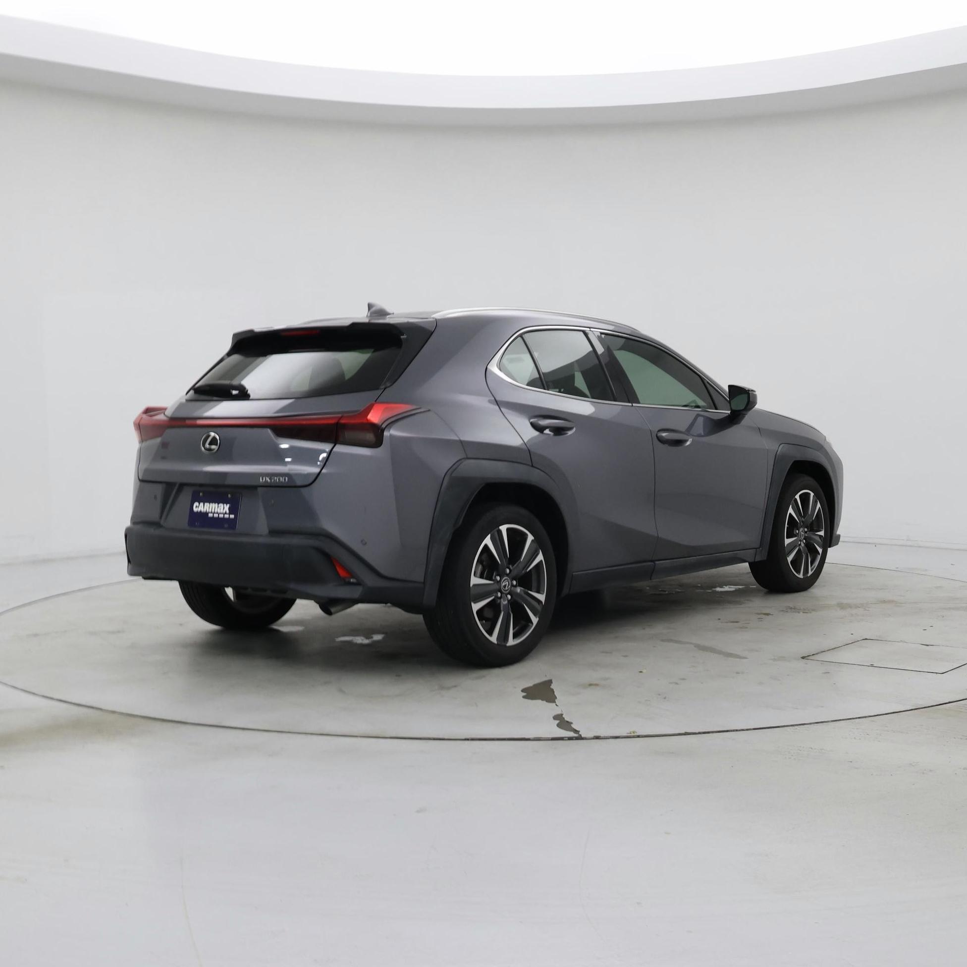 Thumbnail: 2019 Lexus UX - 8