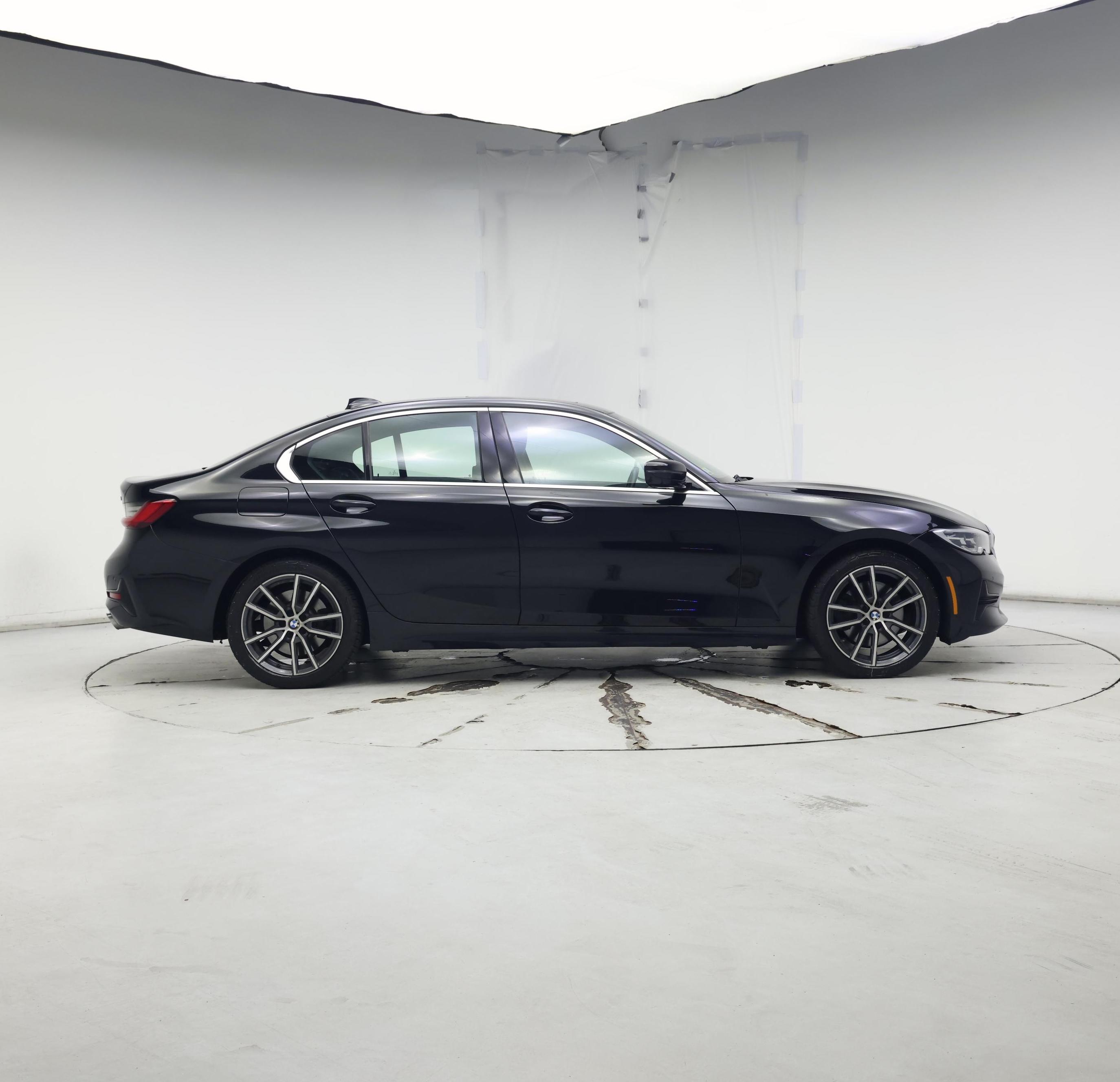Thumbnail: 2021 BMW 3 Series - 7