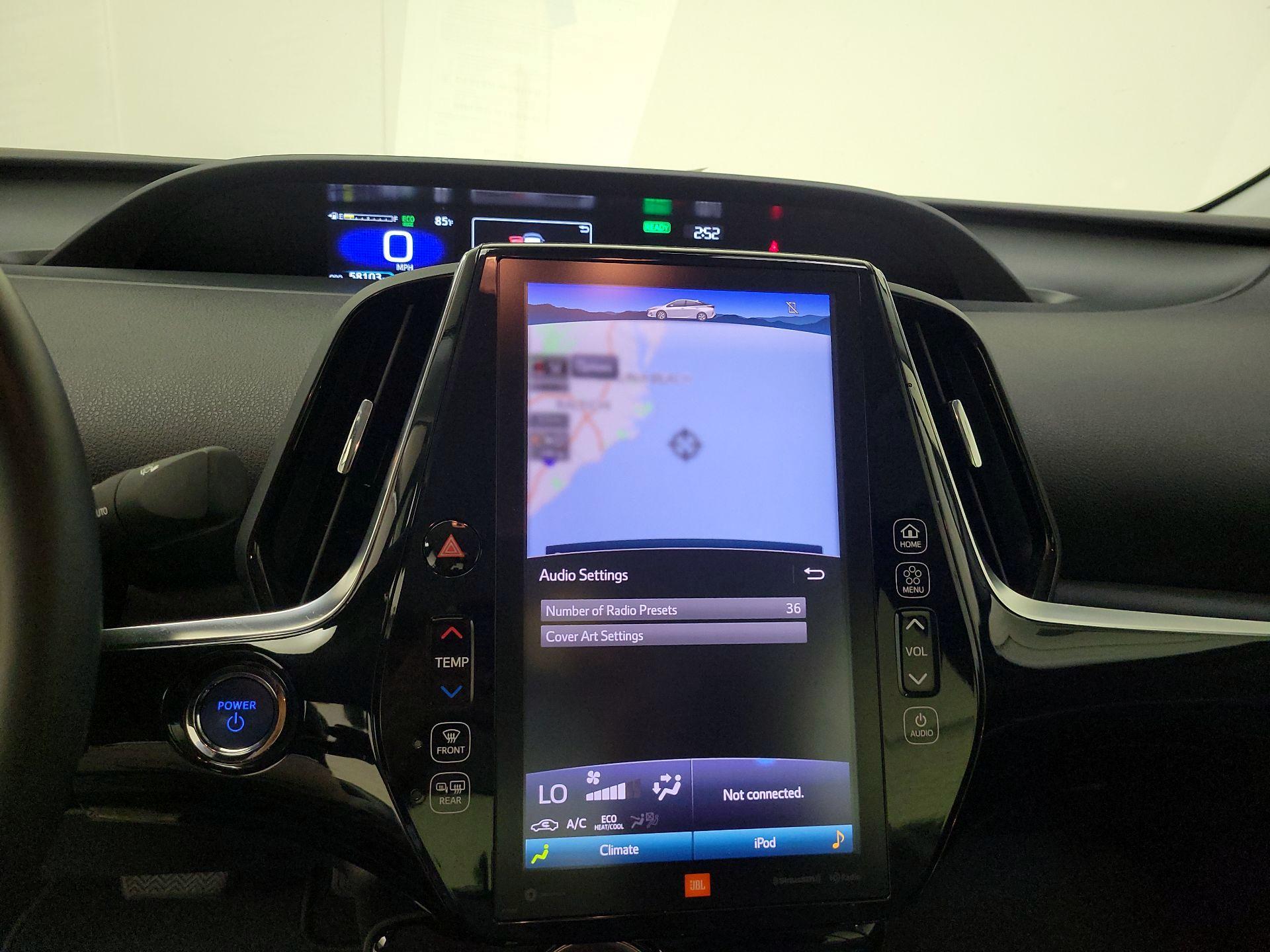 Thumbnail: 2022 Toyota Prius Prime - 15