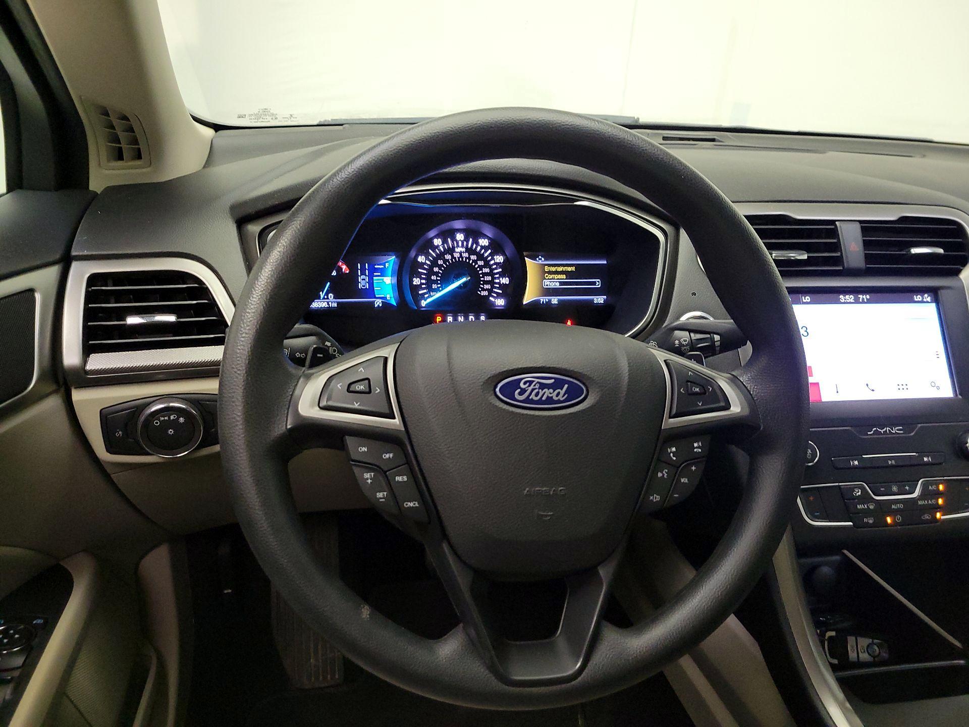 Thumbnail: 2019 Ford Fusion - 10