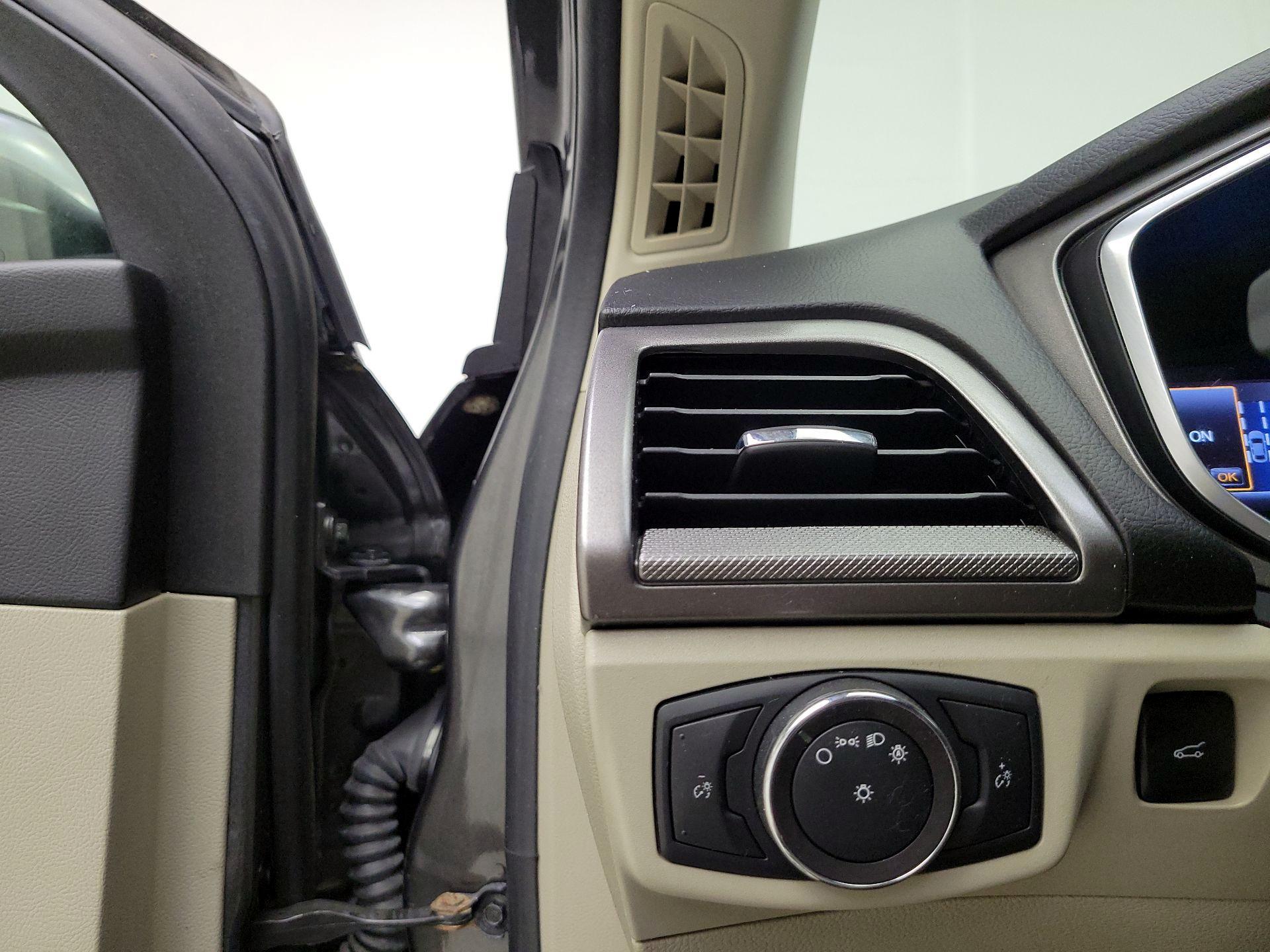 Thumbnail: 2019 Ford Fusion - 13