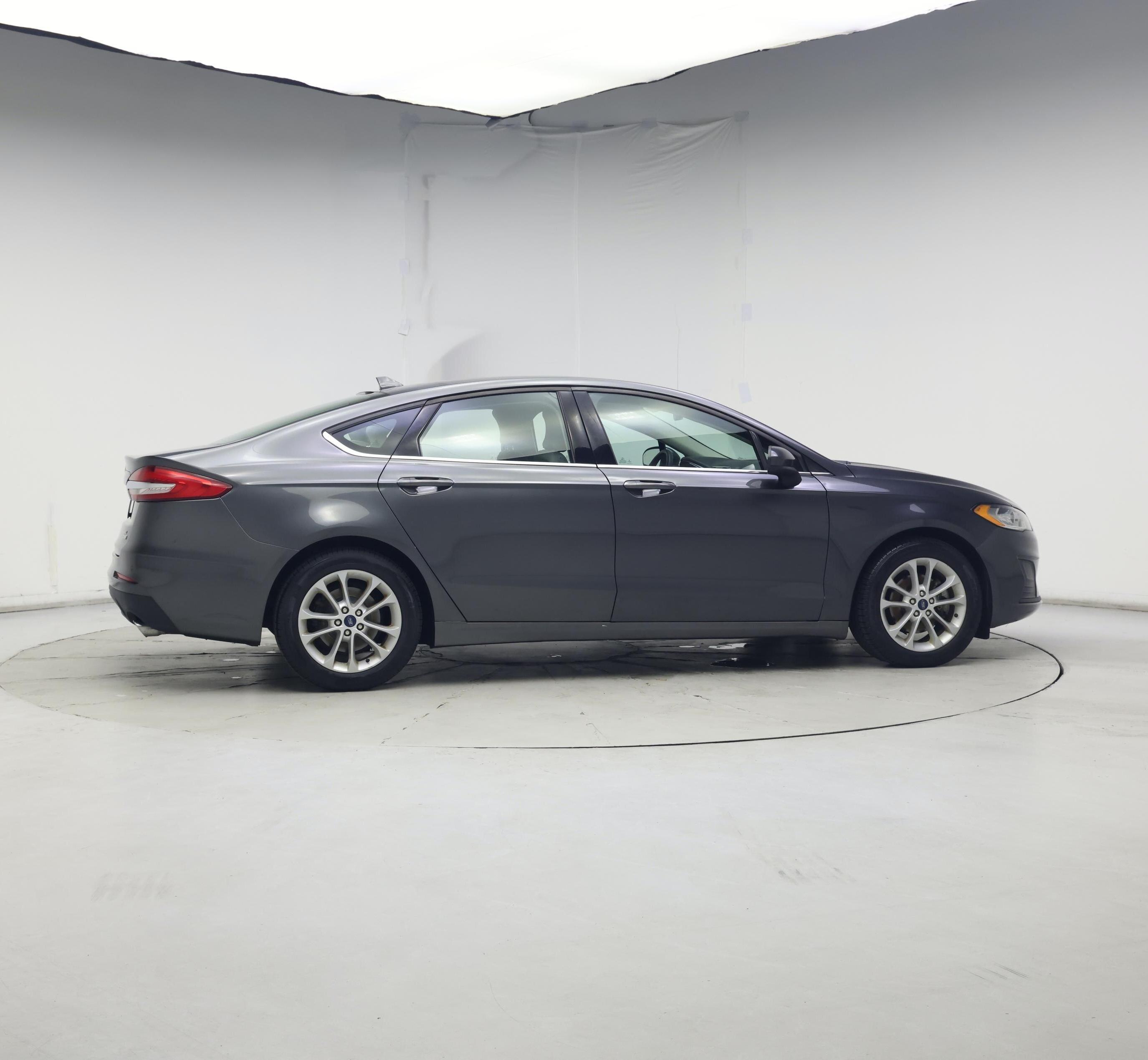 Thumbnail: 2019 Ford Fusion - 7