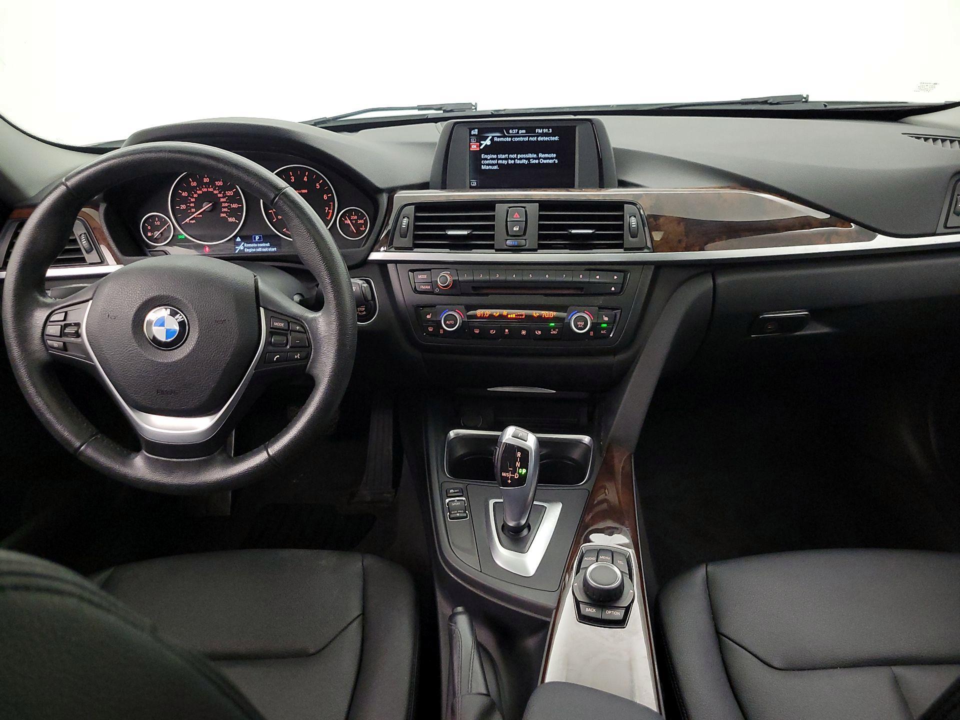 Thumbnail: 2015 BMW 3 Series - 9
