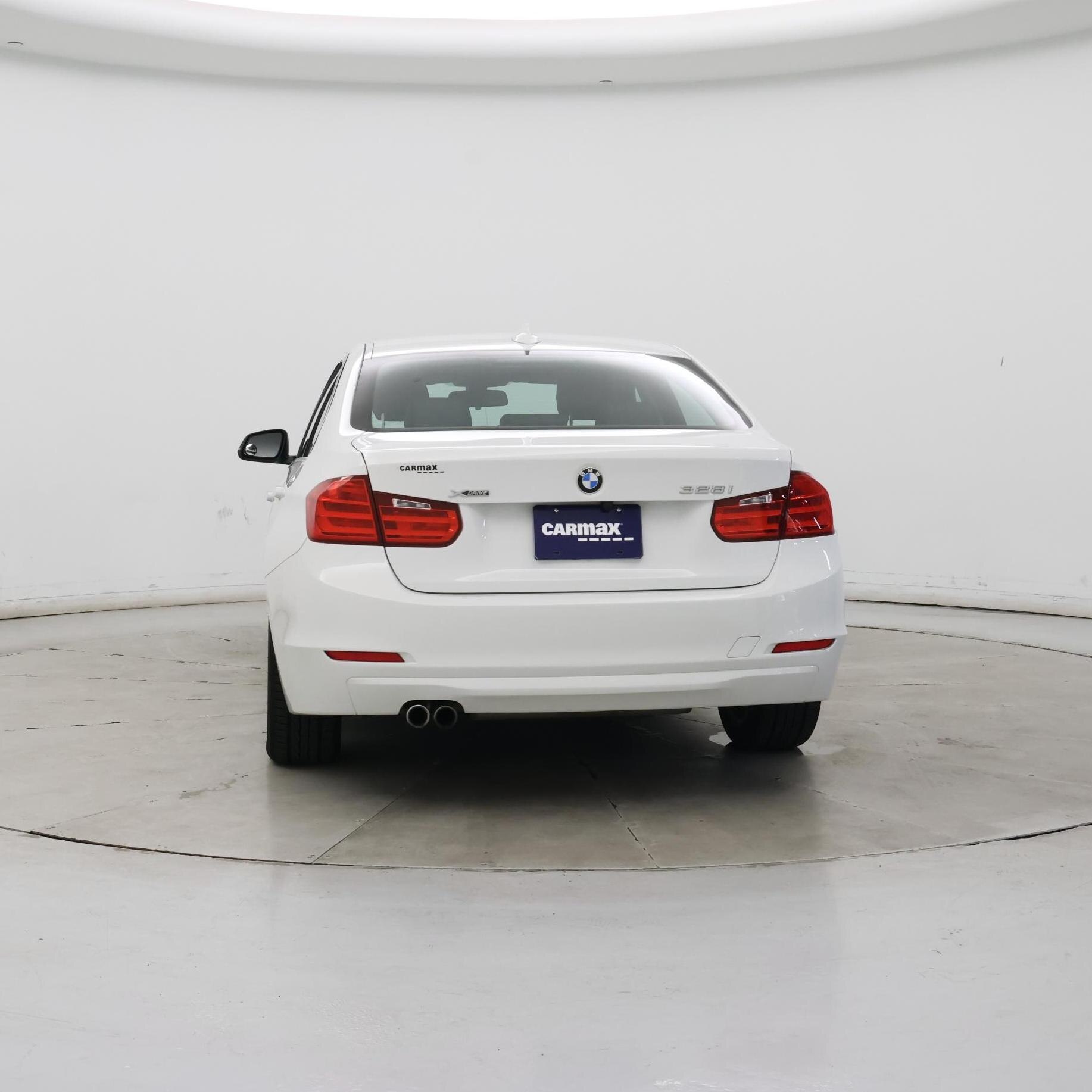 Thumbnail: 2015 BMW 3 Series - 6