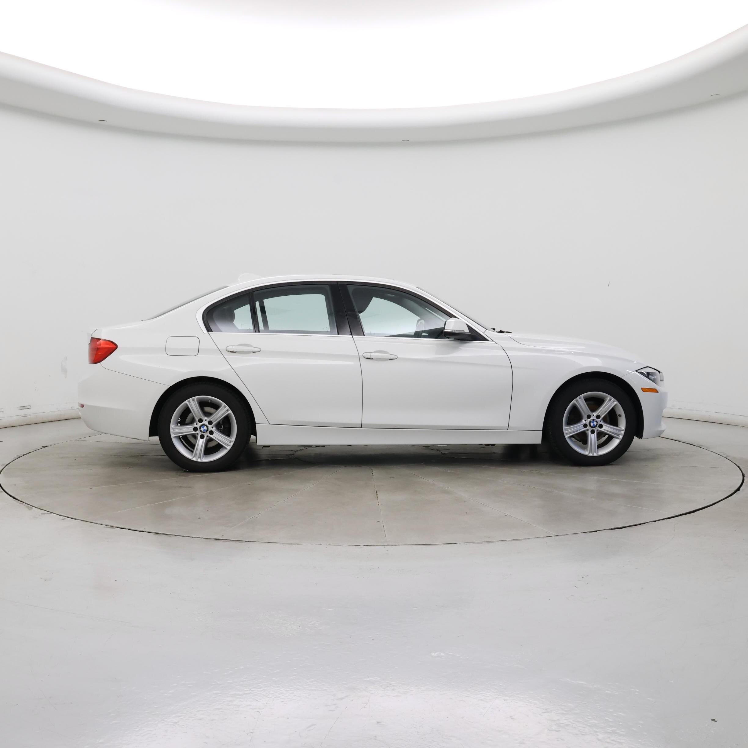 Thumbnail: 2015 BMW 3 Series - 7