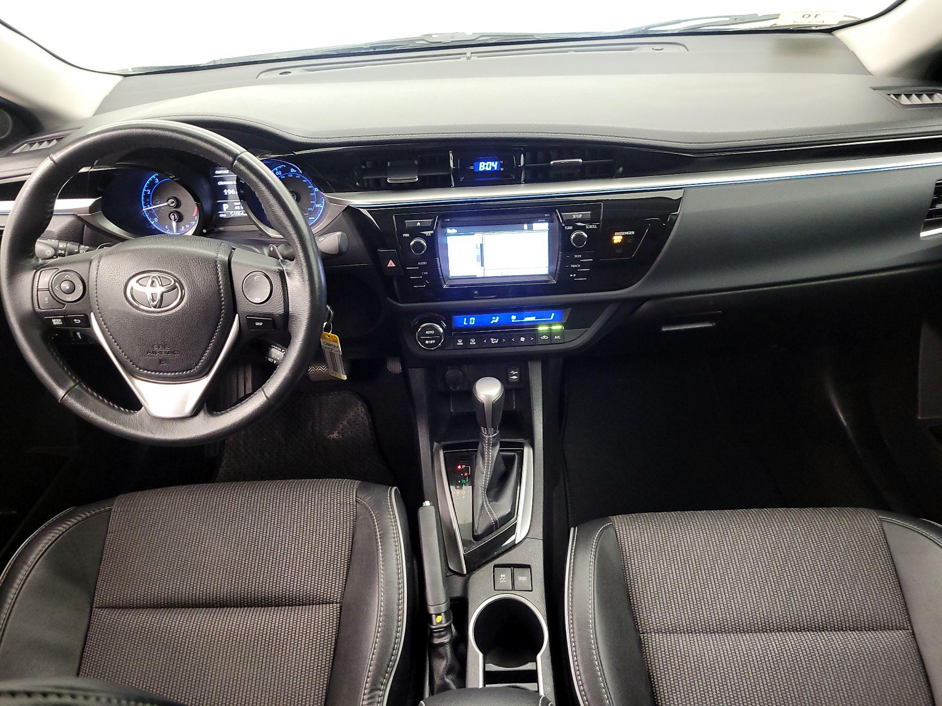 Thumbnail: 2015 Toyota Corolla - 9