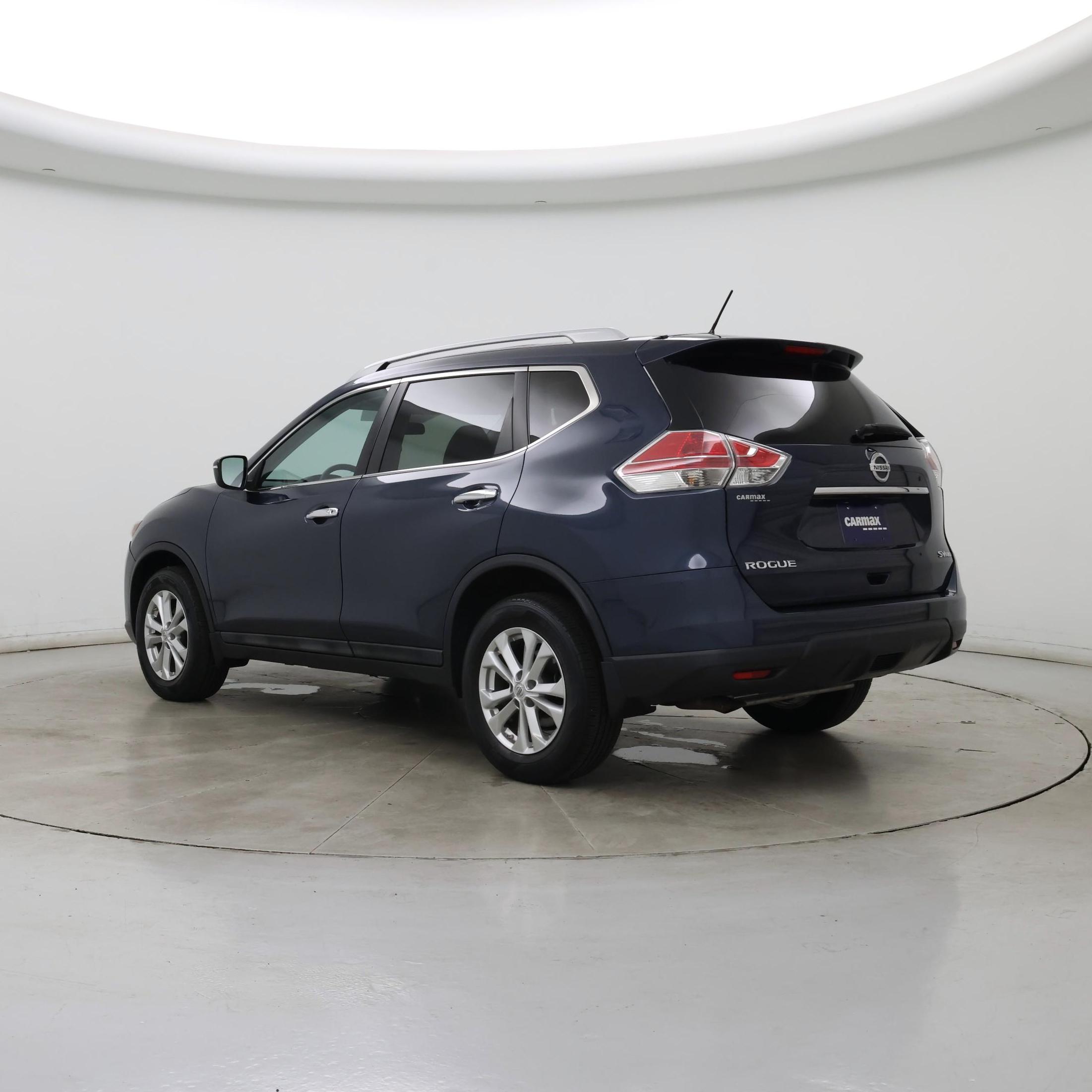 Thumbnail: 2015 Nissan Rogue - 2