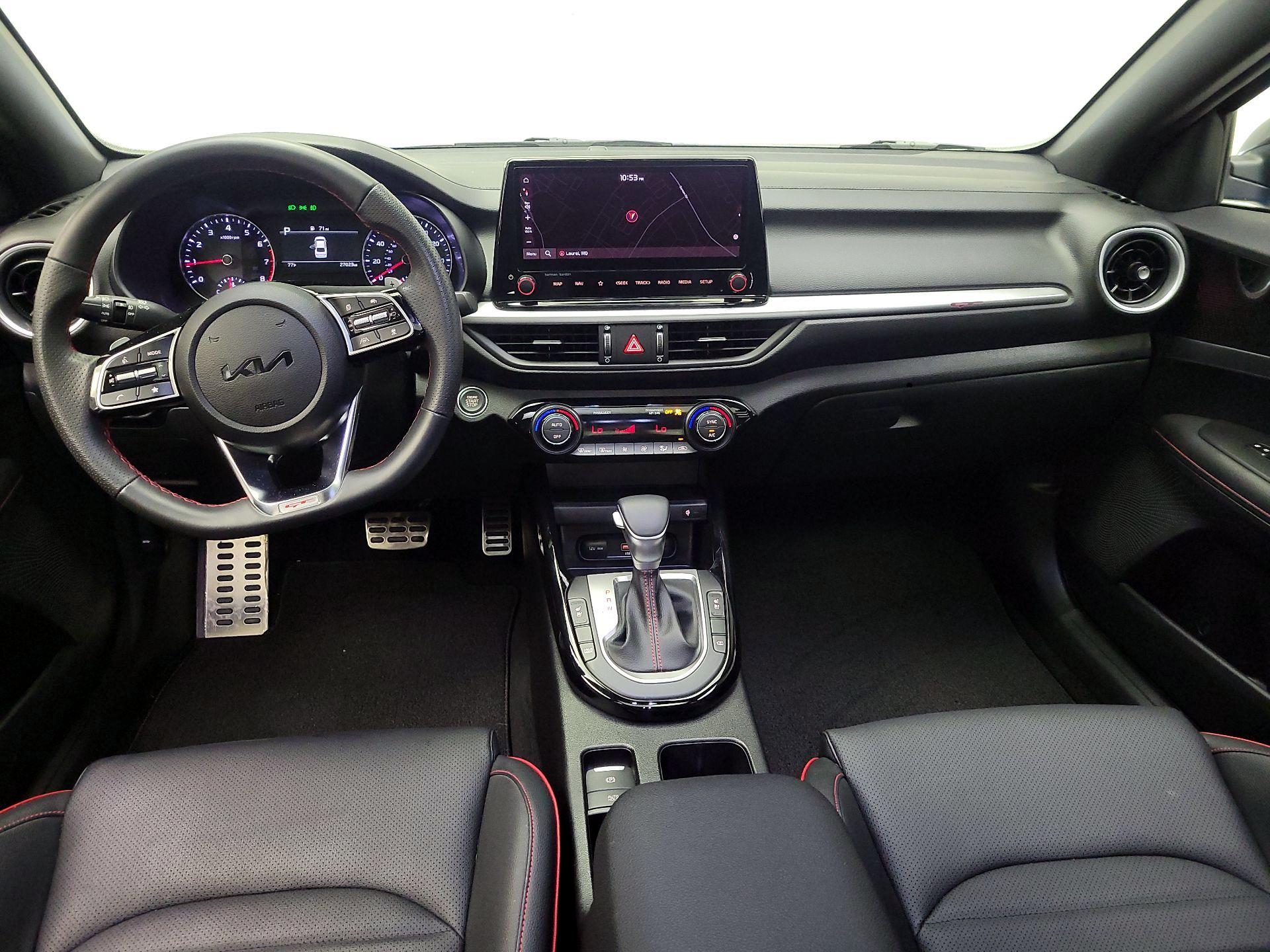 Thumbnail: 2024 Kia Forte - 9
