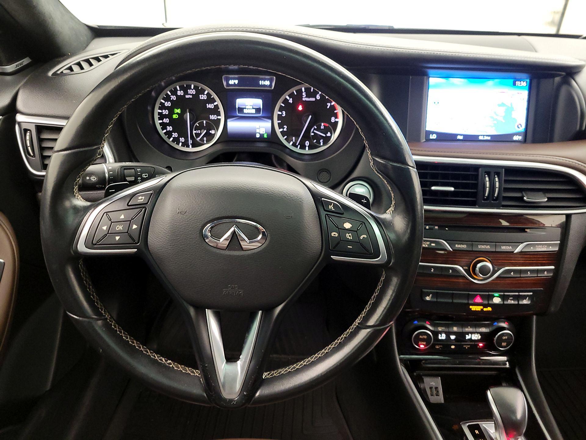 Thumbnail: 2018 INFINITI QX30 - 10