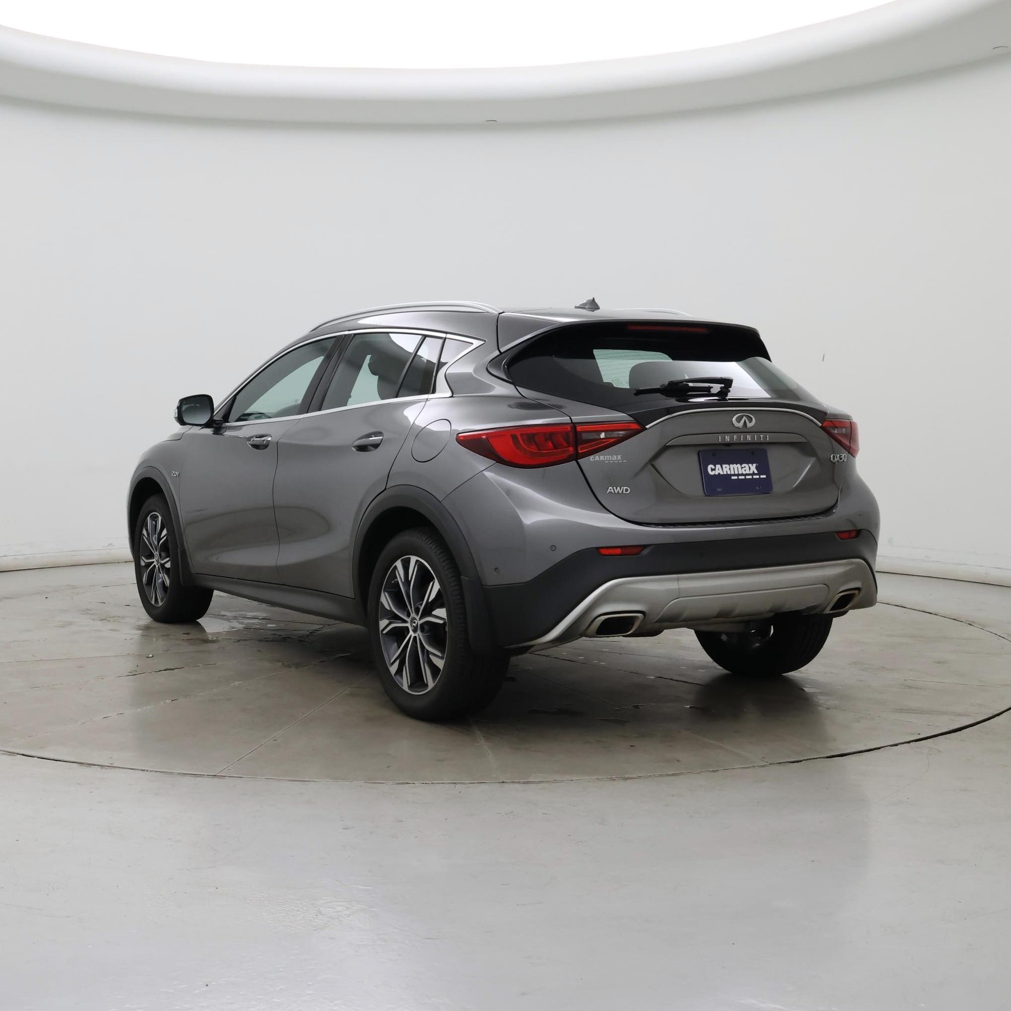 Thumbnail: 2018 INFINITI QX30 - 2