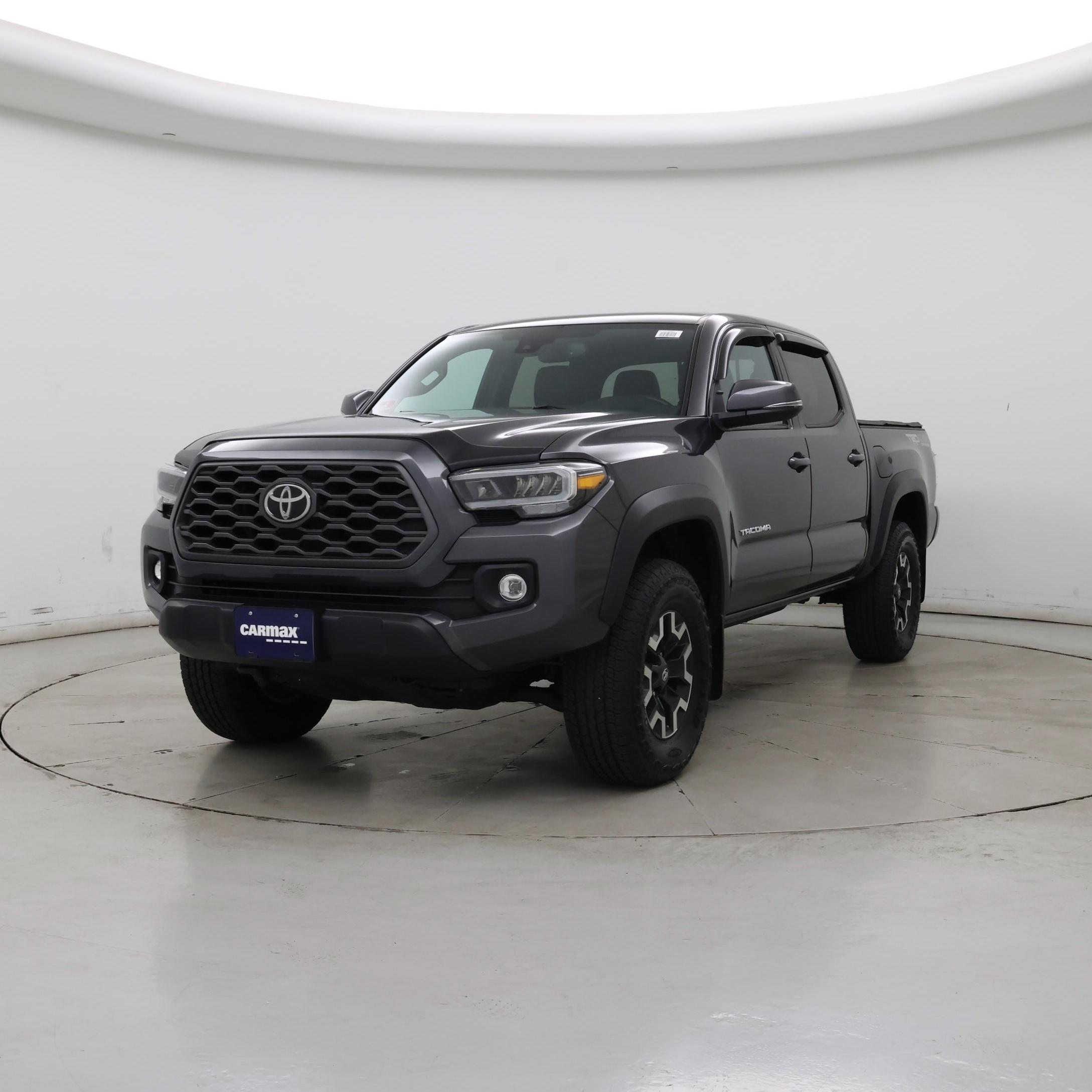 Thumbnail: 2020 Toyota Tacoma - 4