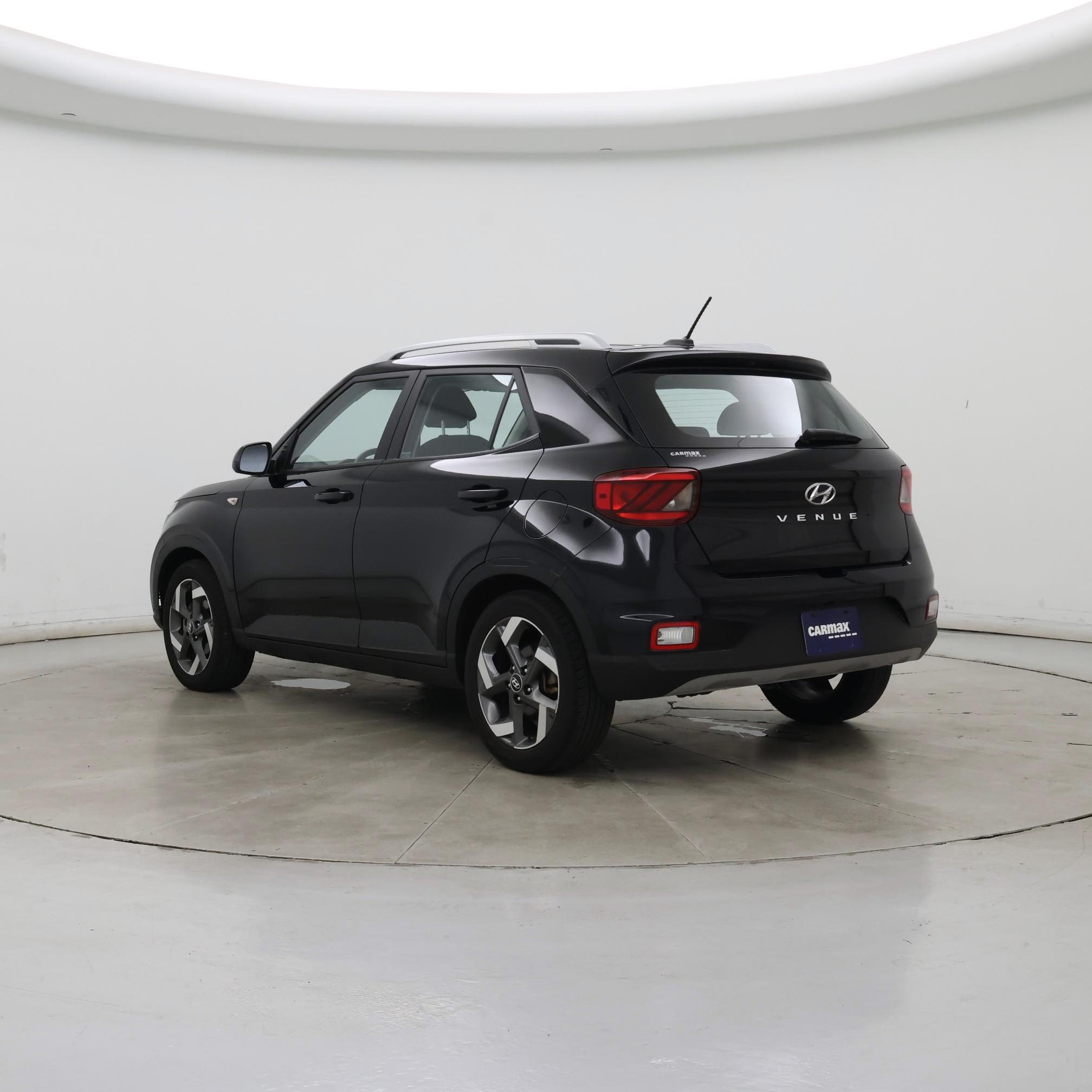 Thumbnail: 2023 Hyundai Venue - 2