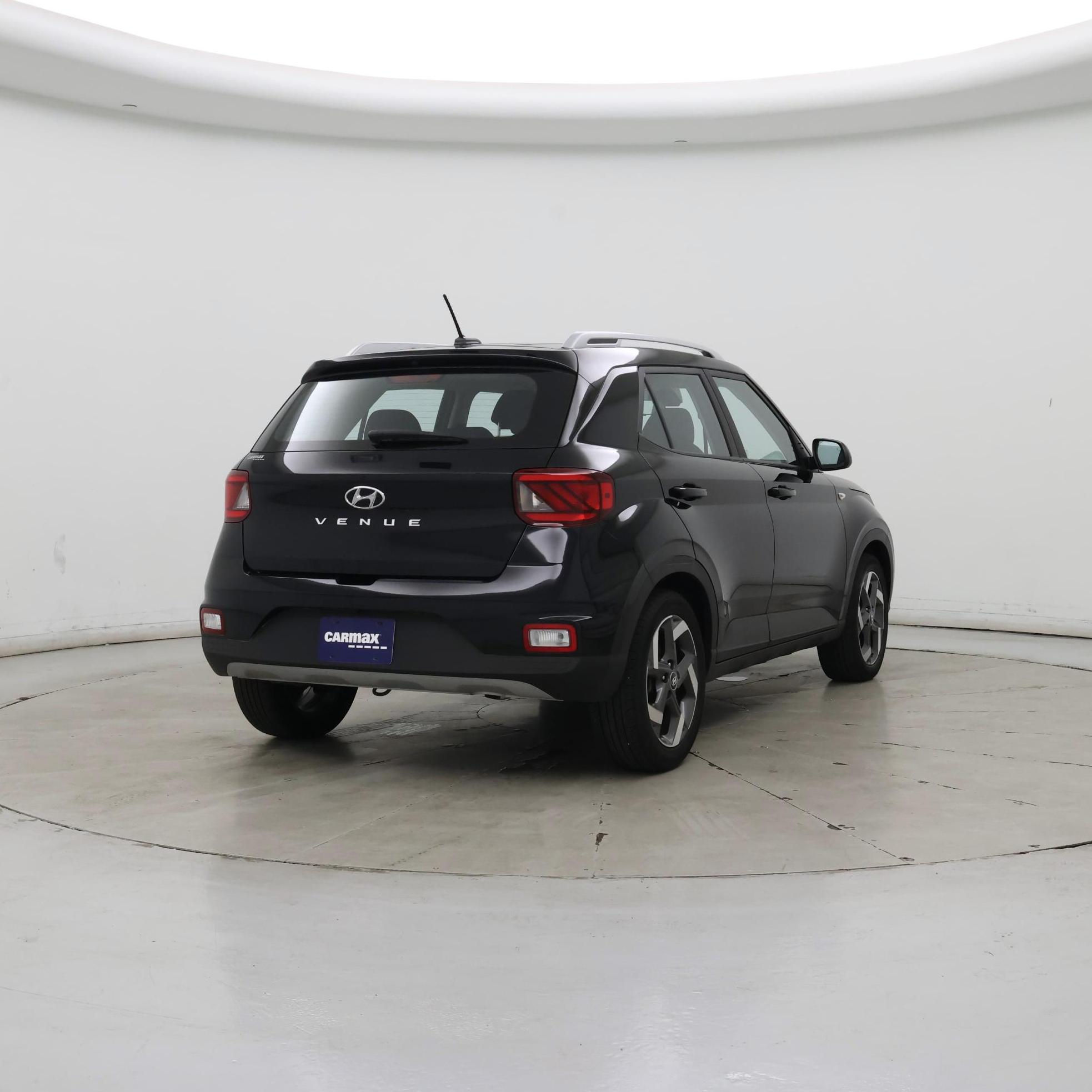 Thumbnail: 2023 Hyundai Venue - 8