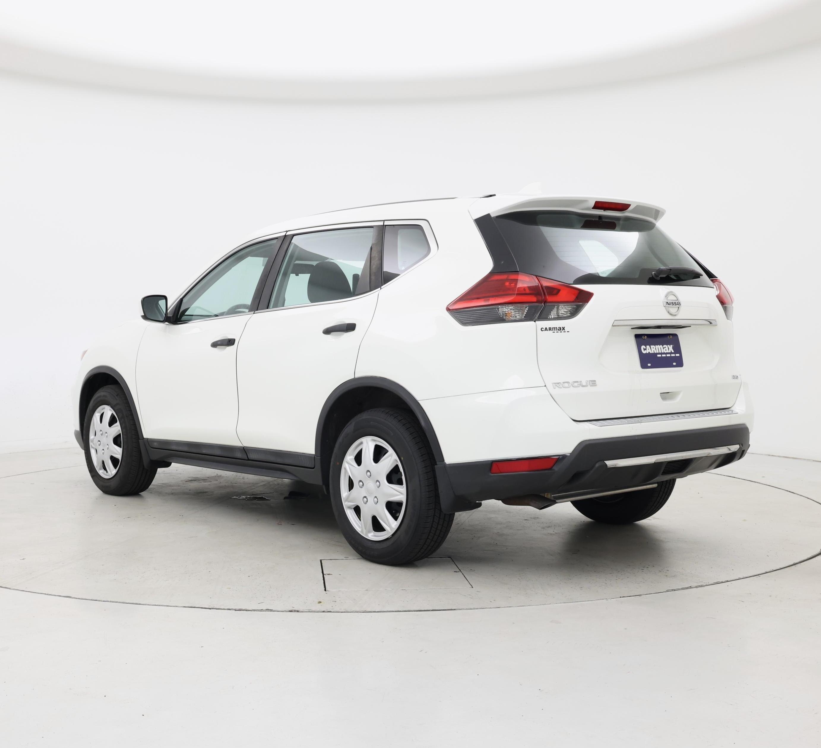 Thumbnail: 2017 Nissan Rogue - 2