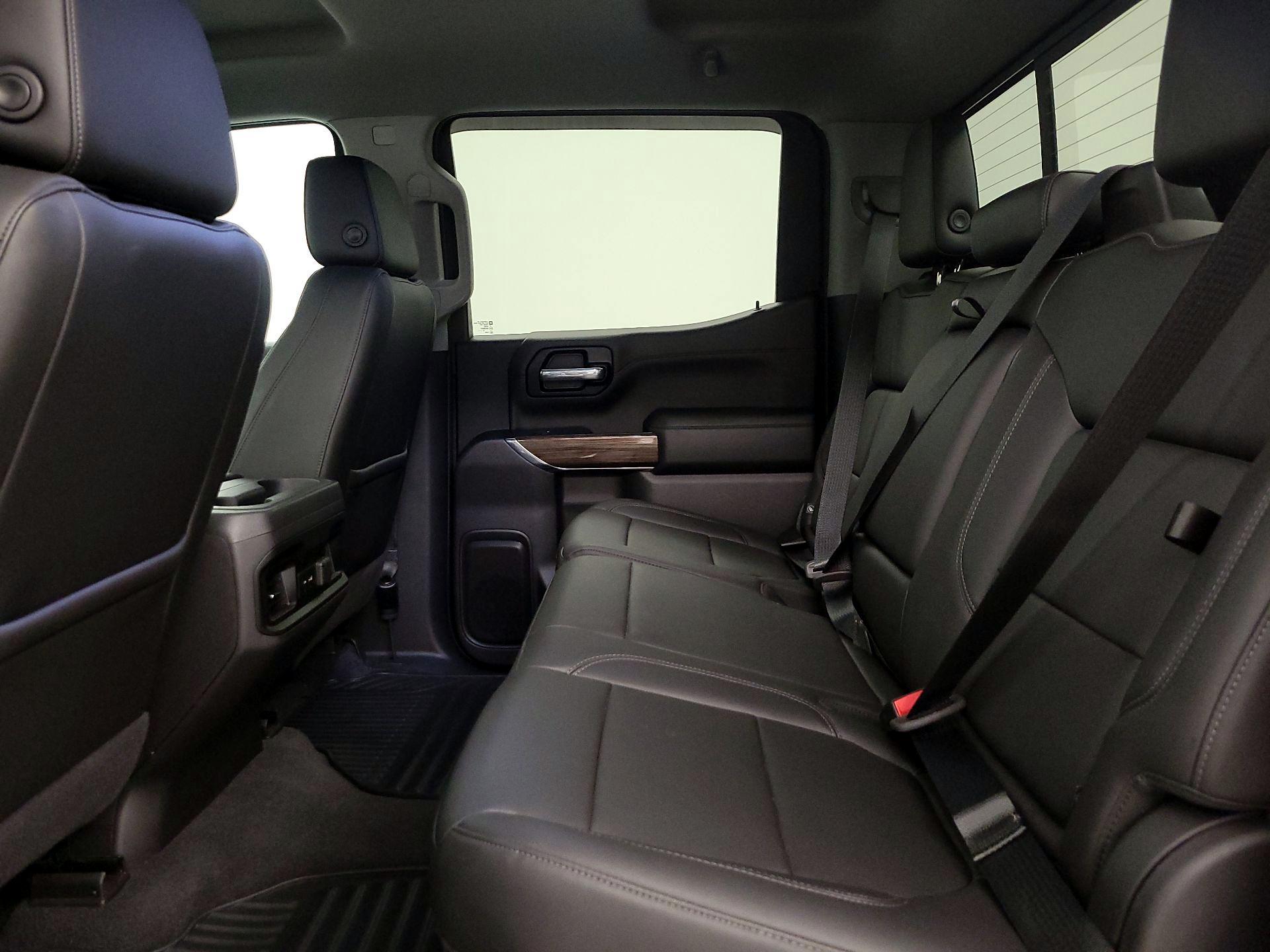 Thumbnail: 2020 Chevrolet Silverado 1500 - 19