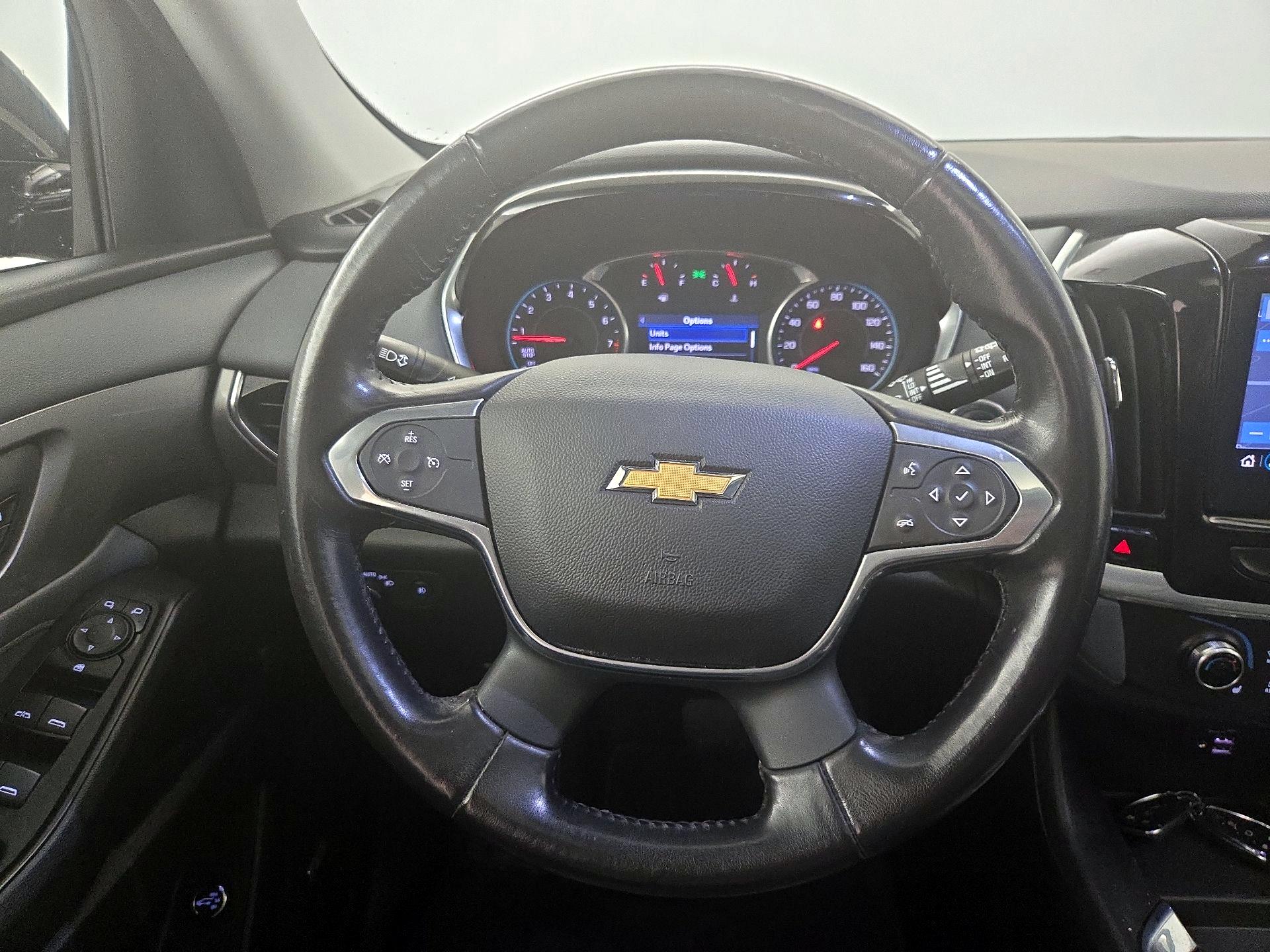 Thumbnail: 2020 Chevrolet Traverse - 10