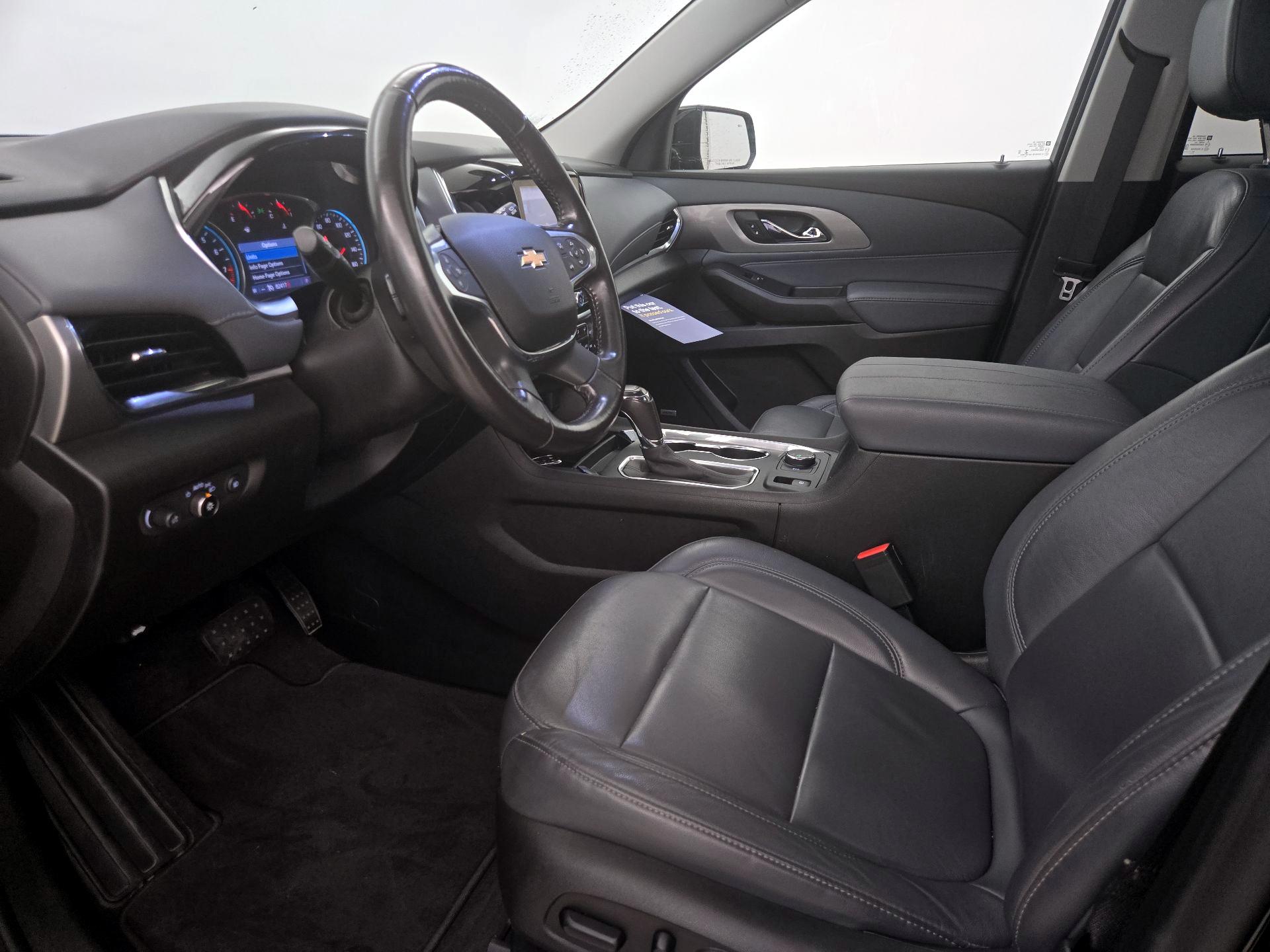 Thumbnail: 2020 Chevrolet Traverse - 11