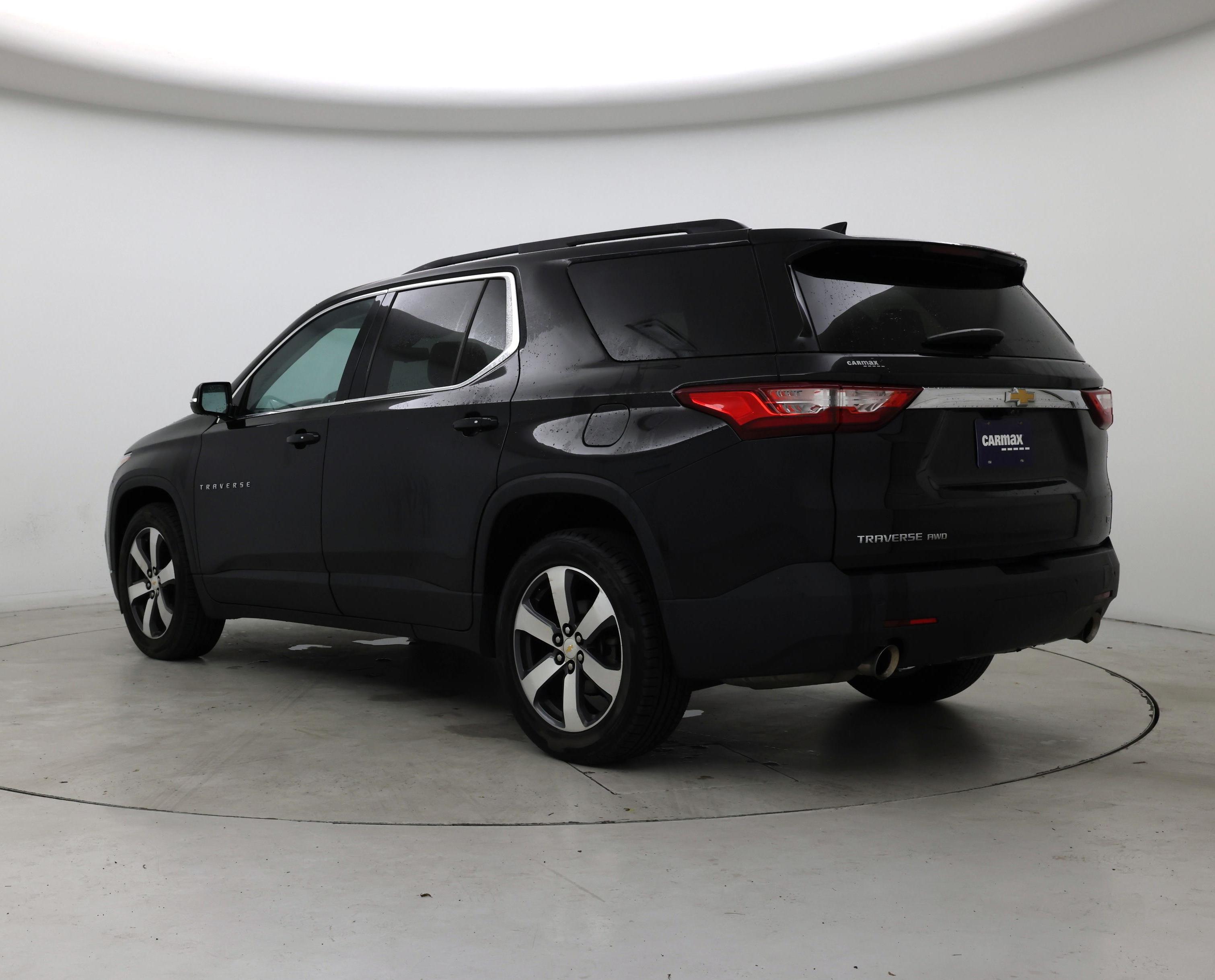 Thumbnail: 2020 Chevrolet Traverse - 2