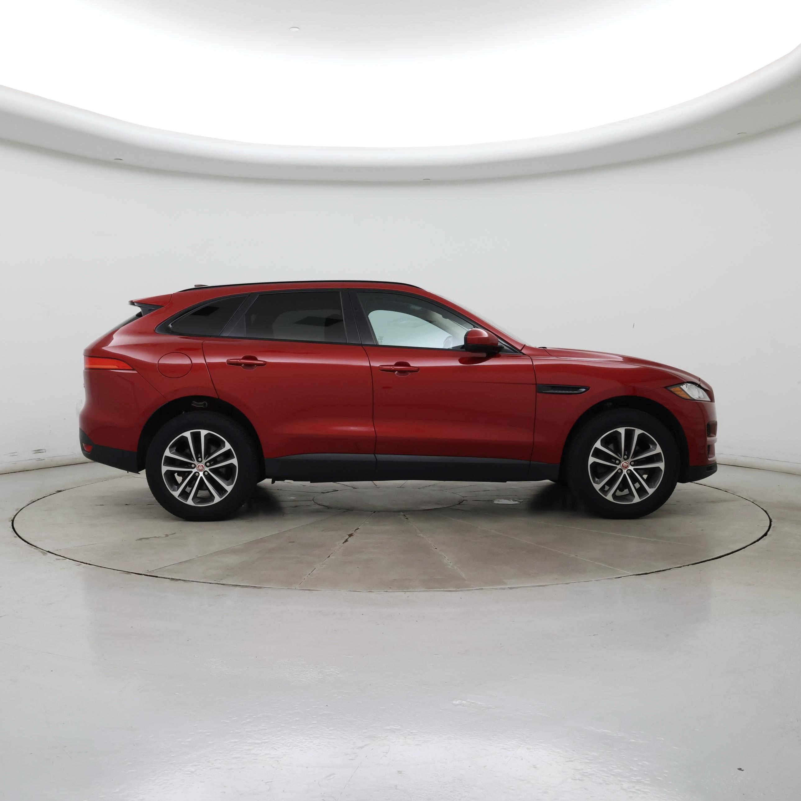 Thumbnail: 2020 Jaguar F-Pace - 7