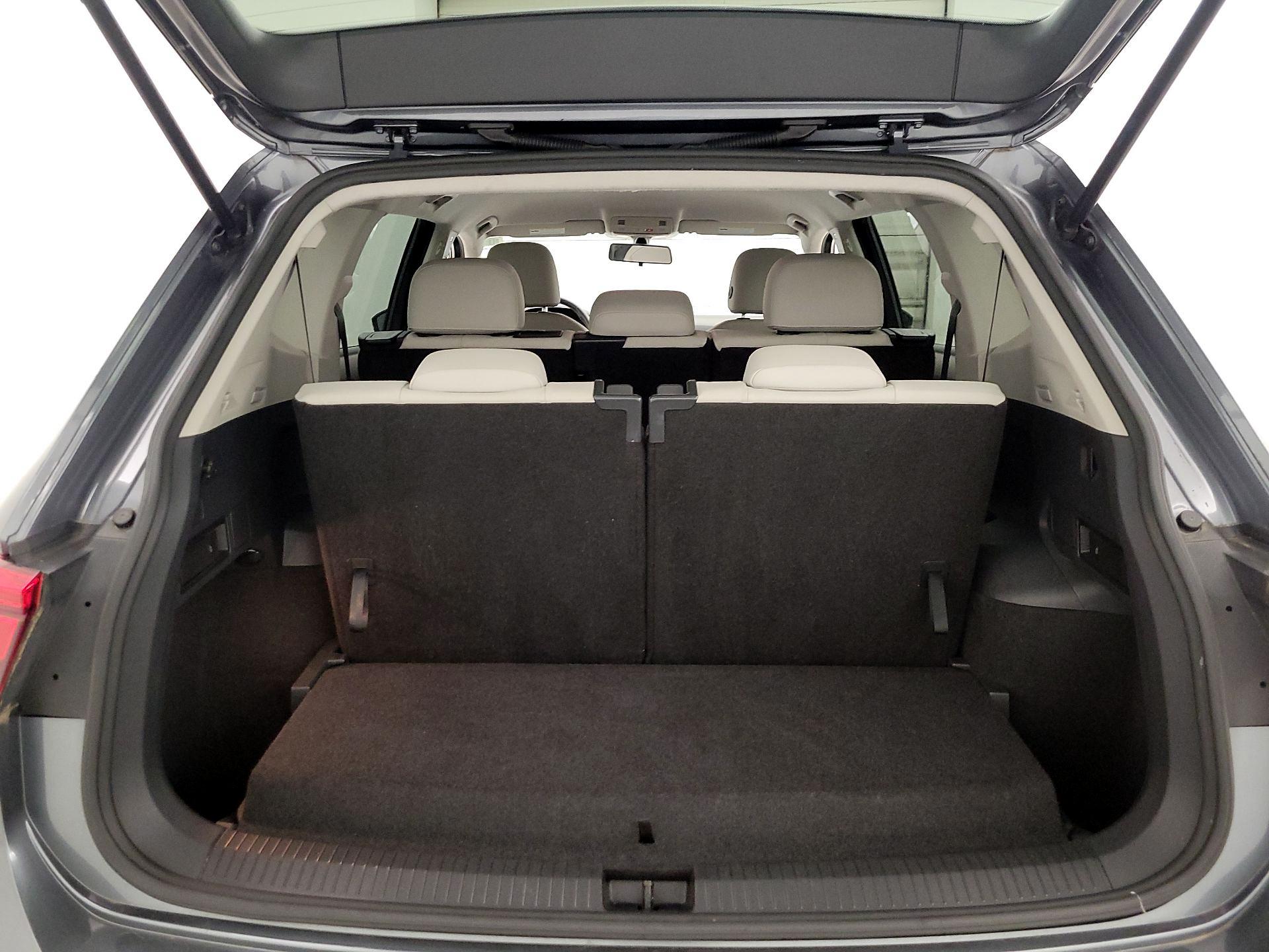 Thumbnail: 2021 Volkswagen Tiguan - 20
