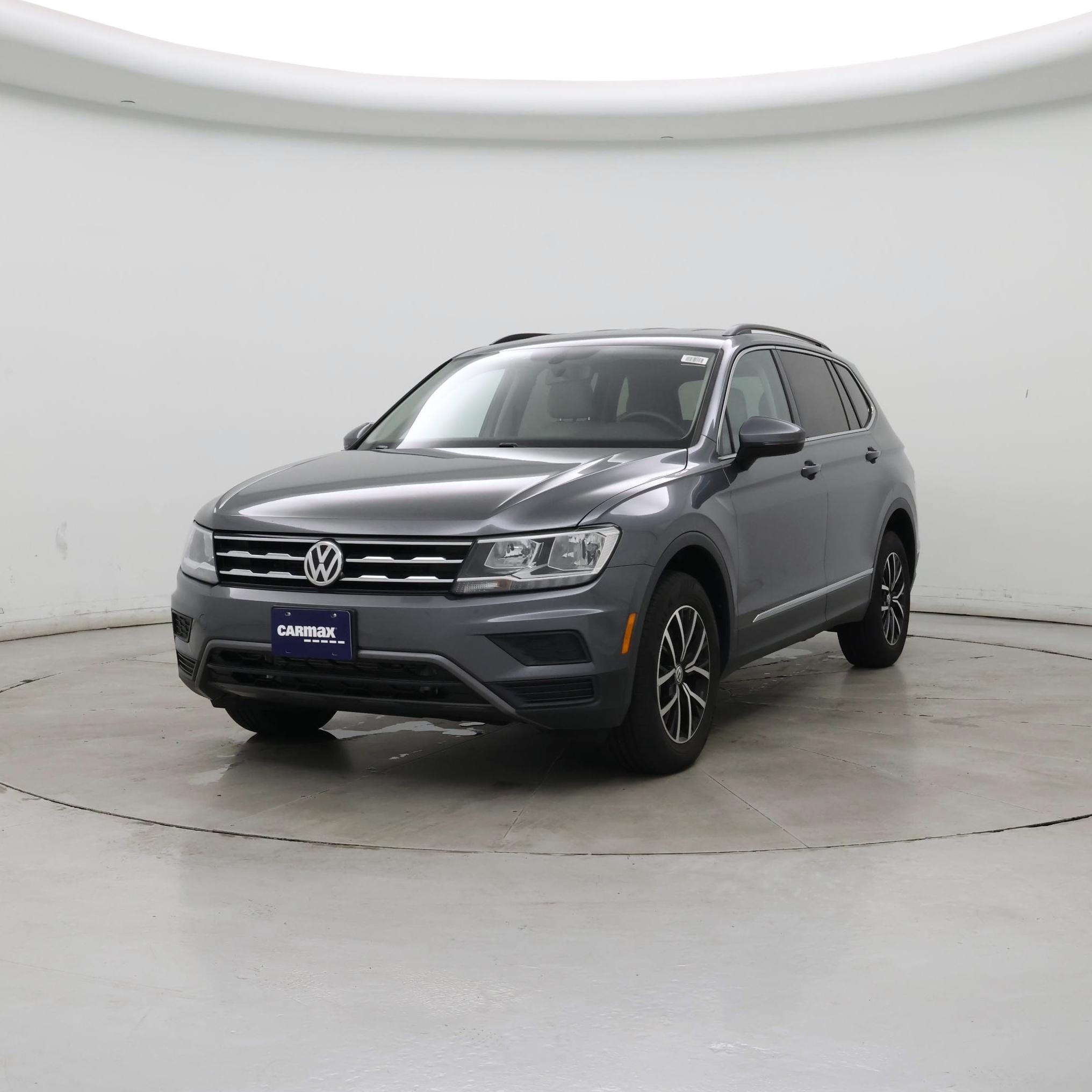 Thumbnail: 2021 Volkswagen Tiguan - 4