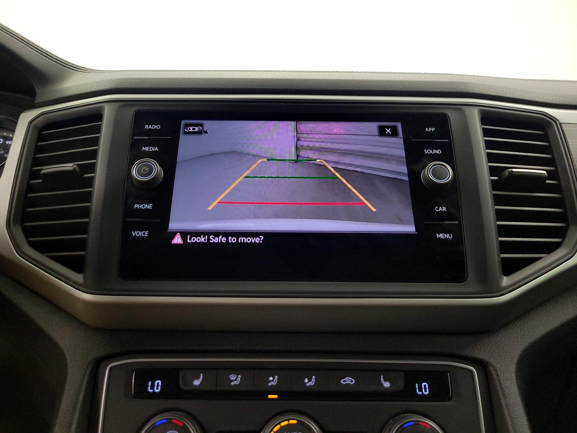 Thumbnail: 2021 Volkswagen Atlas - 14