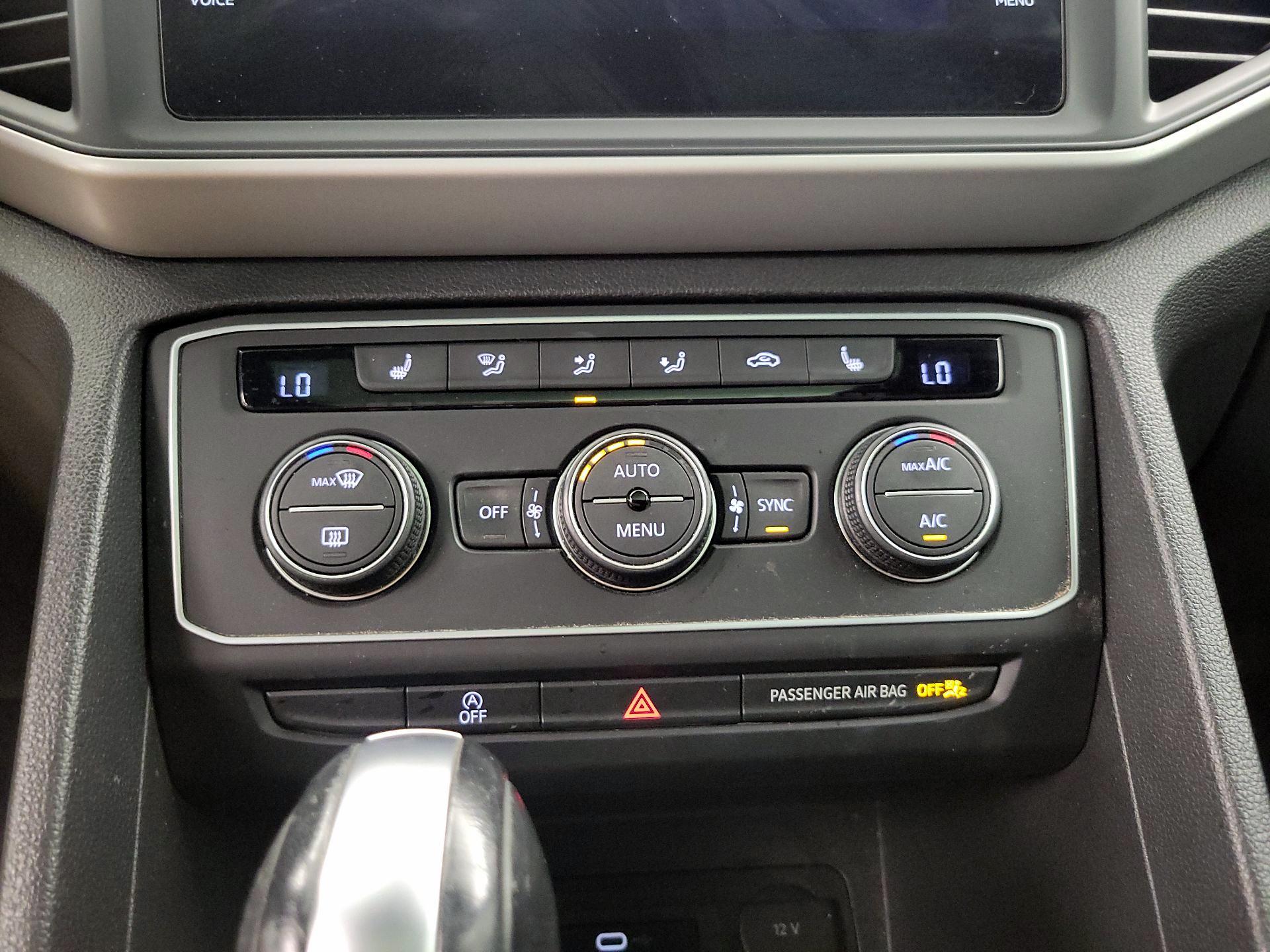 Thumbnail: 2021 Volkswagen Atlas - 16