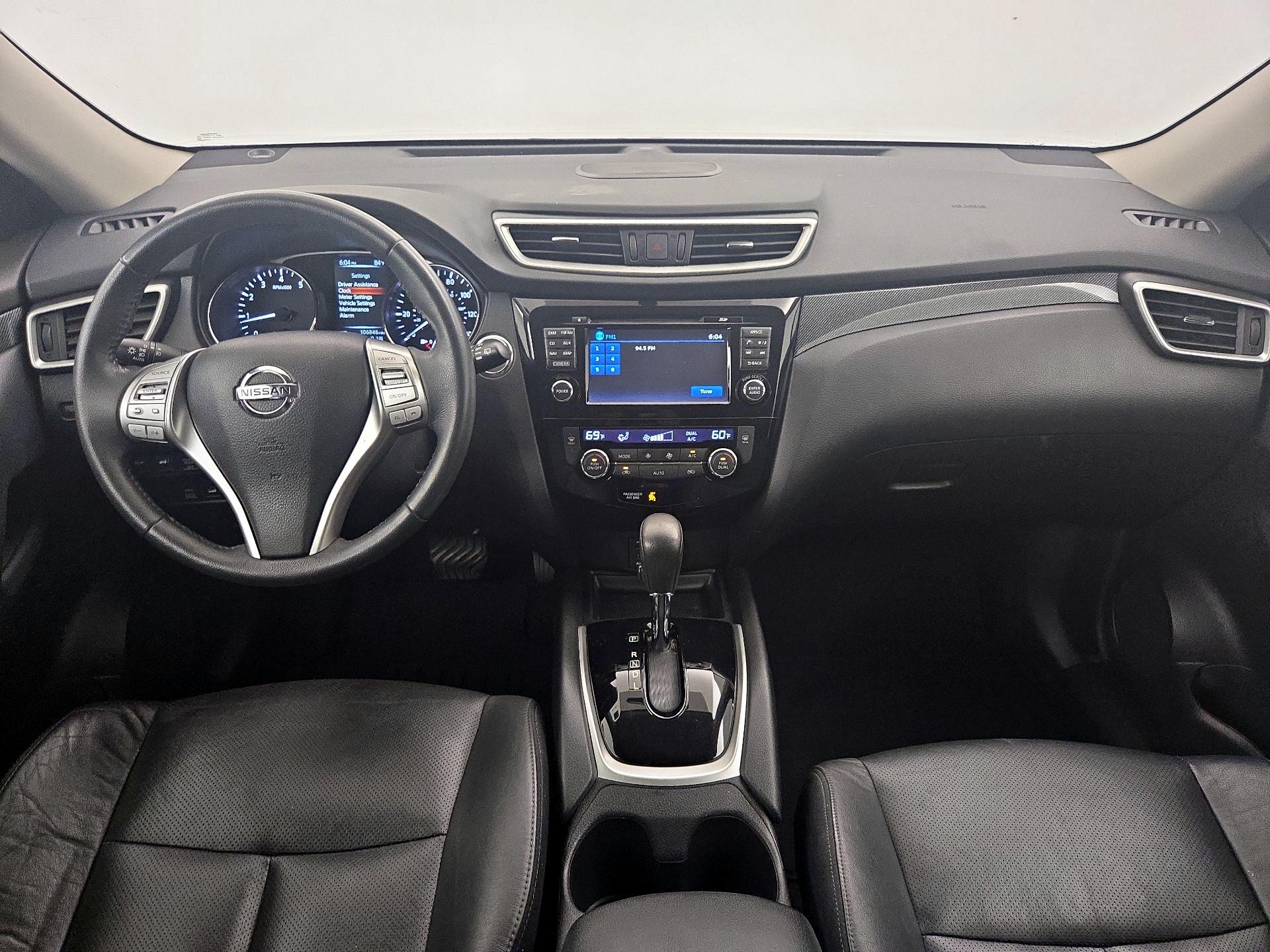 Thumbnail: 2015 Nissan Rogue - 9