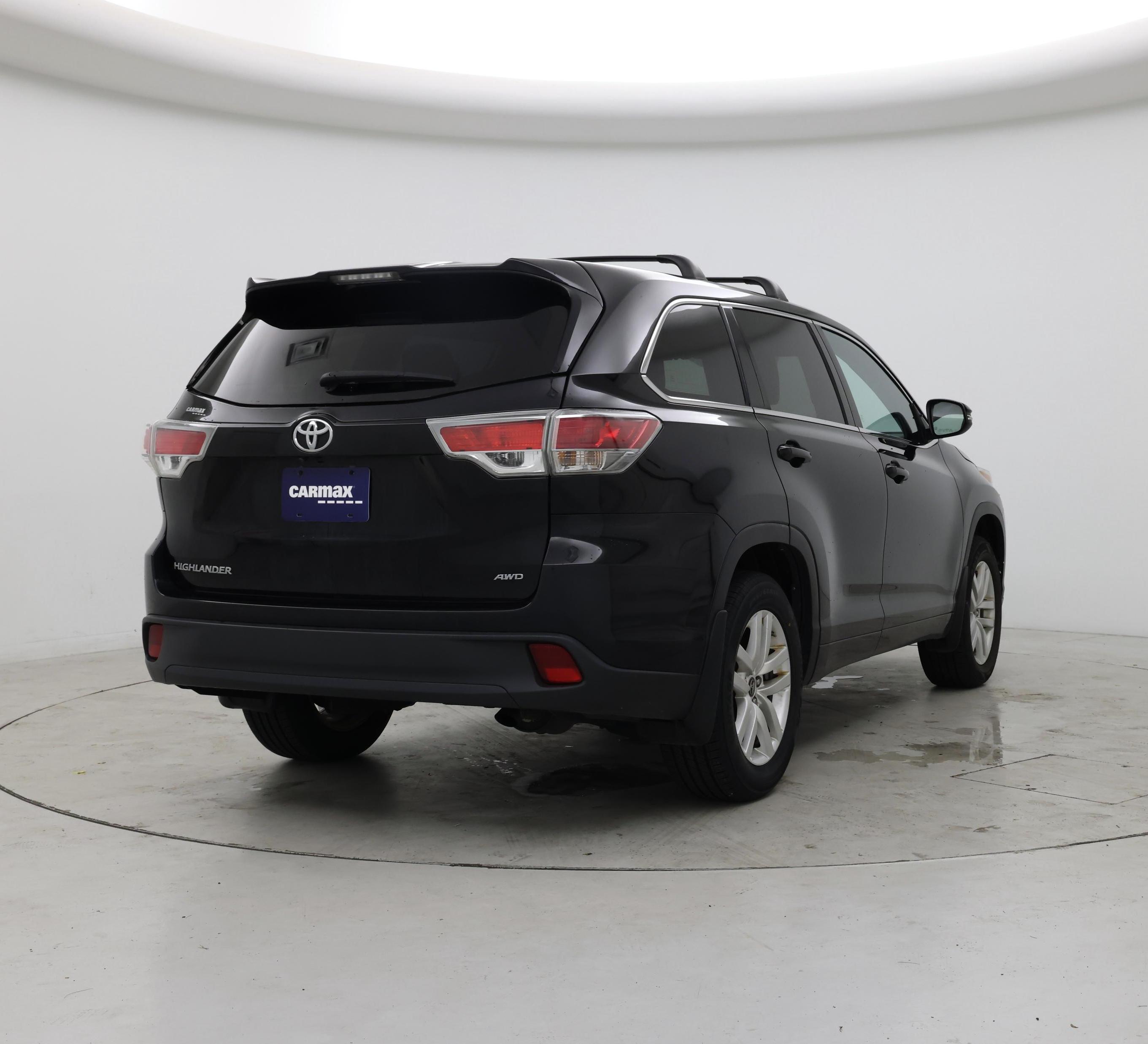 Thumbnail: 2016 Toyota Highlander - 8