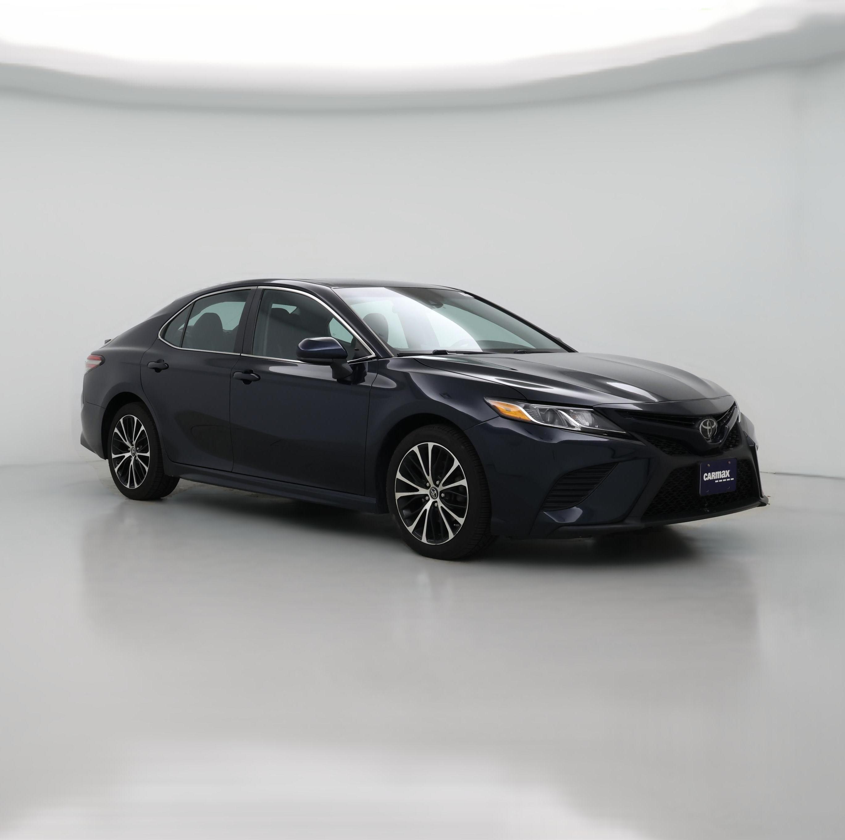 Thumbnail: 2019 Toyota Camry - 1