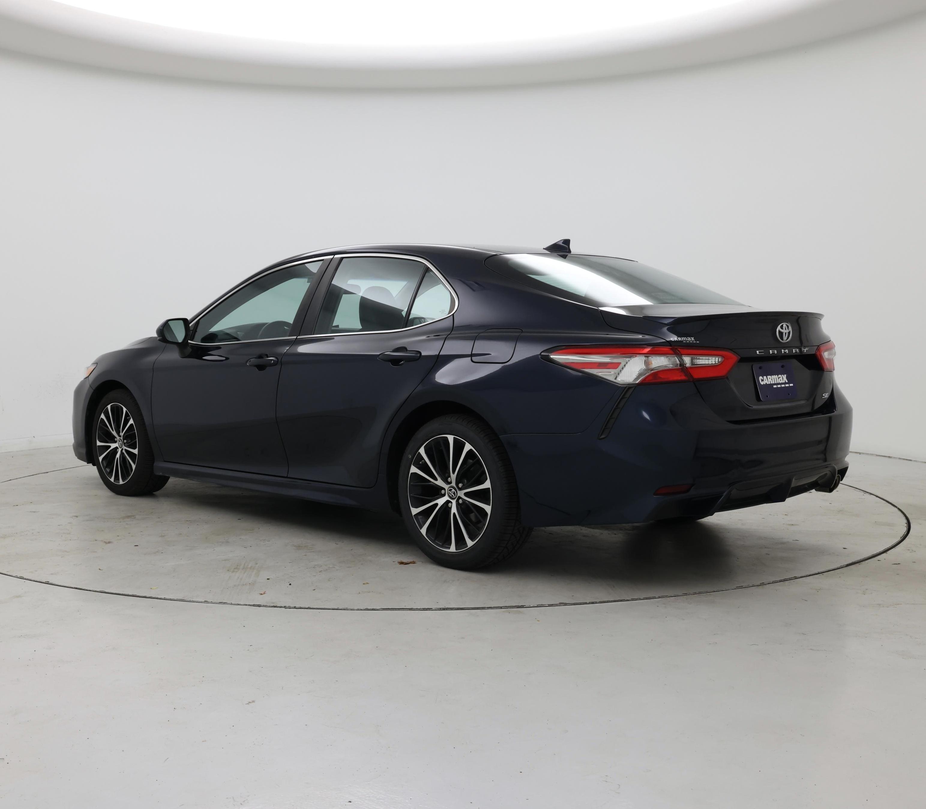 Thumbnail: 2019 Toyota Camry - 2
