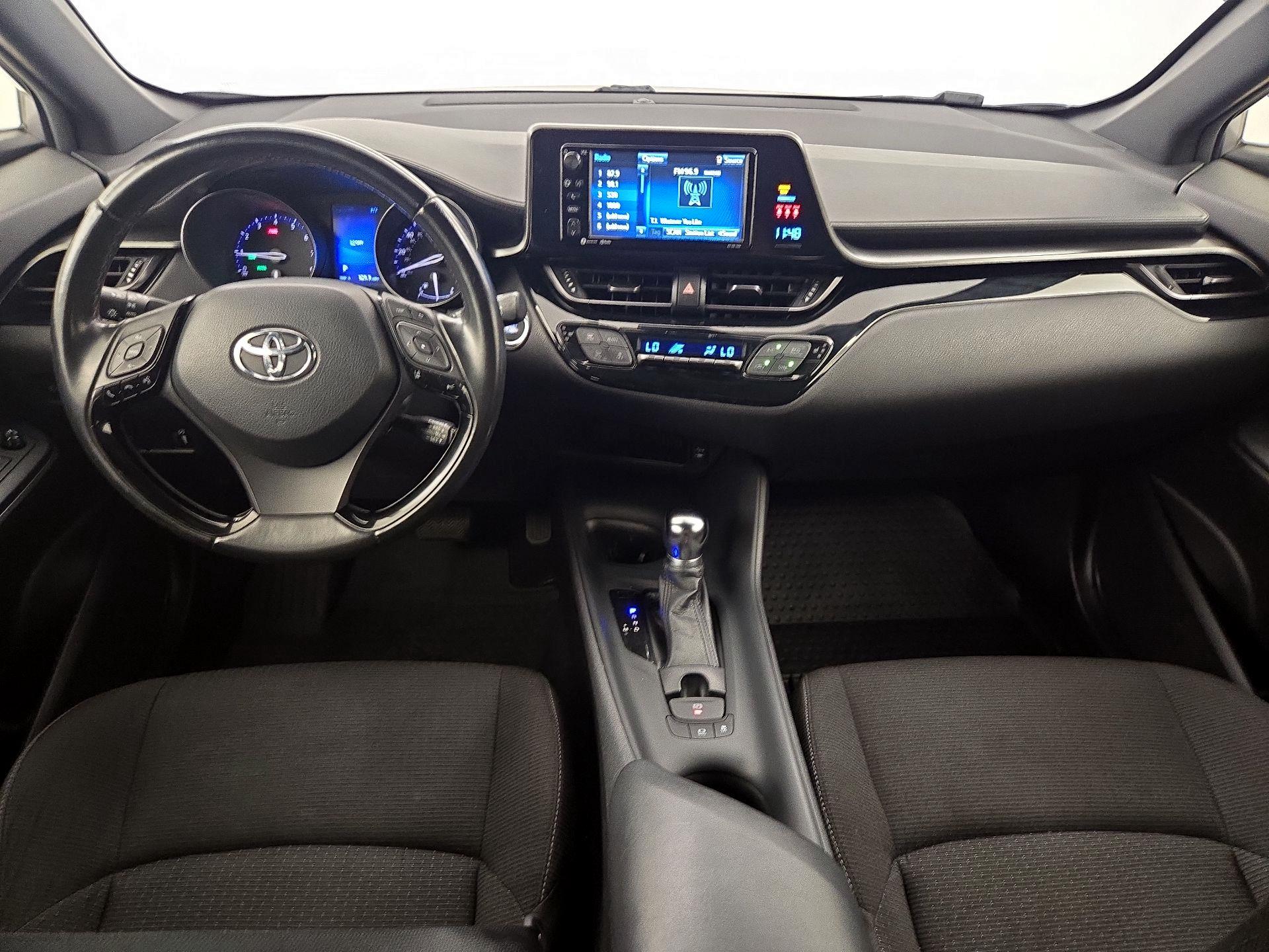 Thumbnail: 2018 Toyota C-HR - 9
