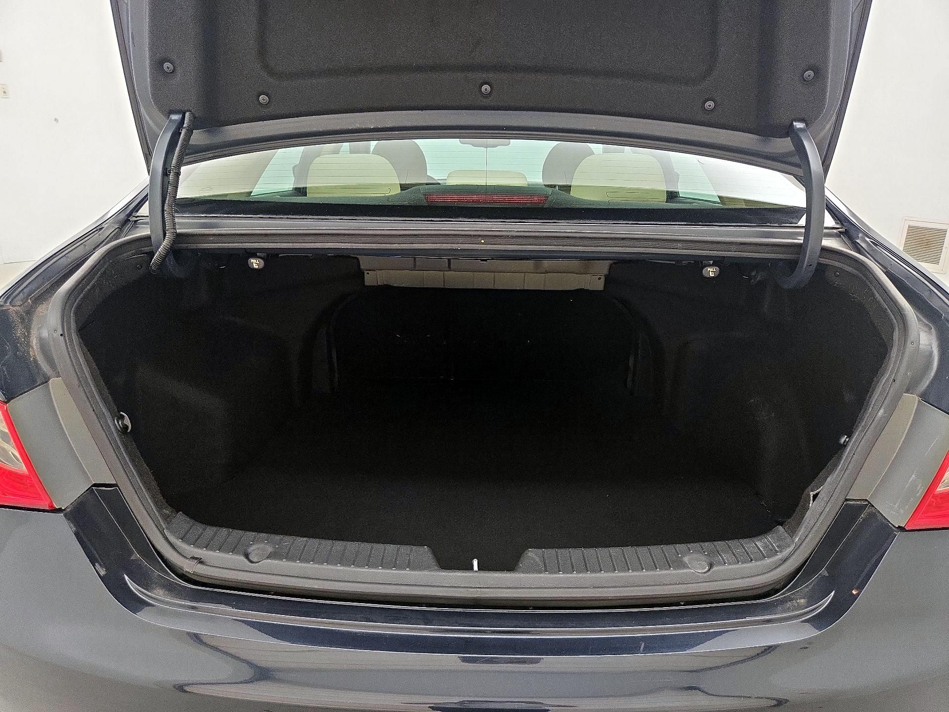 Thumbnail: 2014 Hyundai Sonata - 19