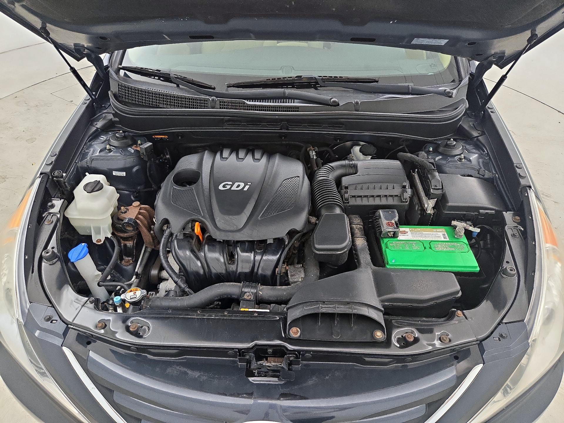 Thumbnail: 2014 Hyundai Sonata - 20