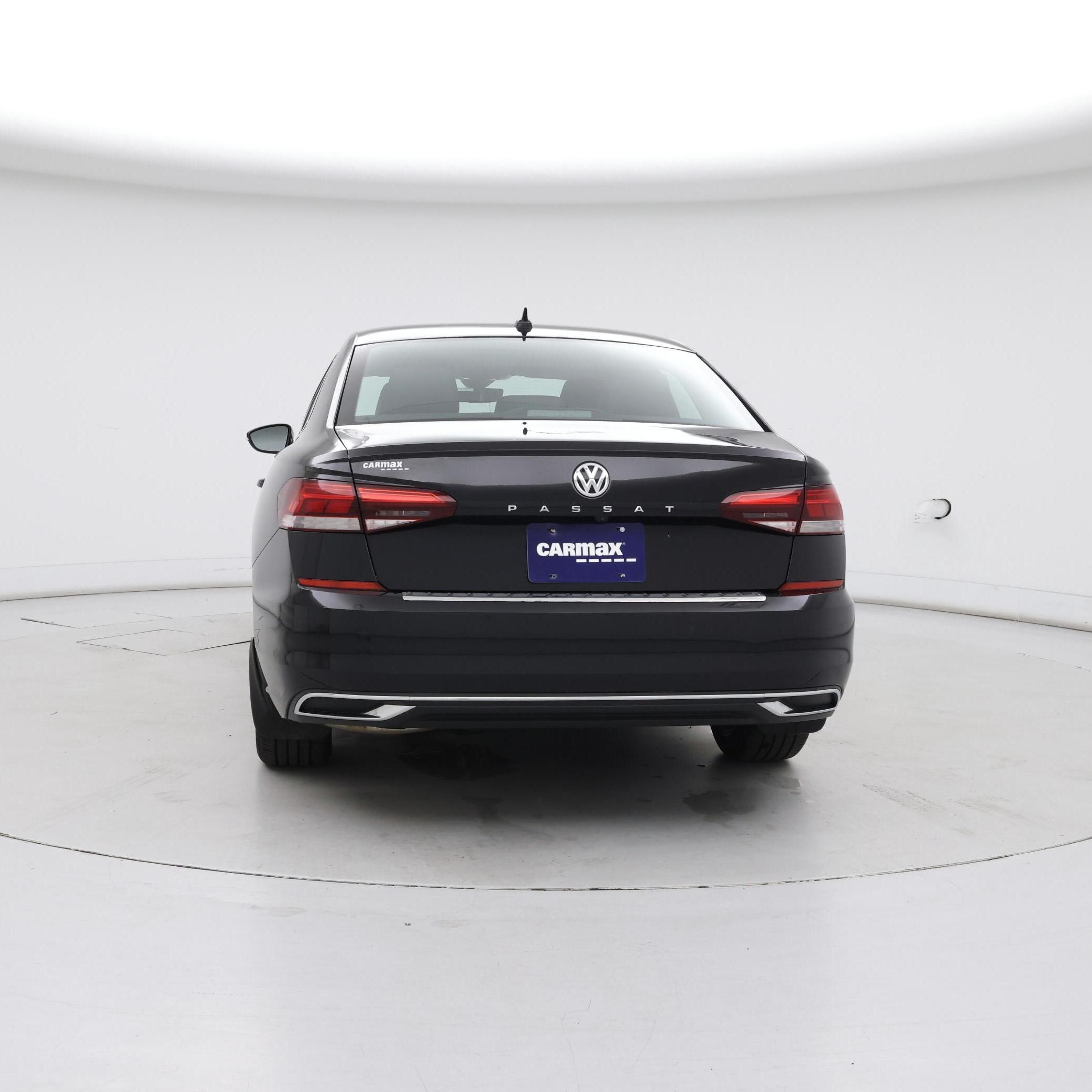 Thumbnail: 2022 Volkswagen Passat - 6