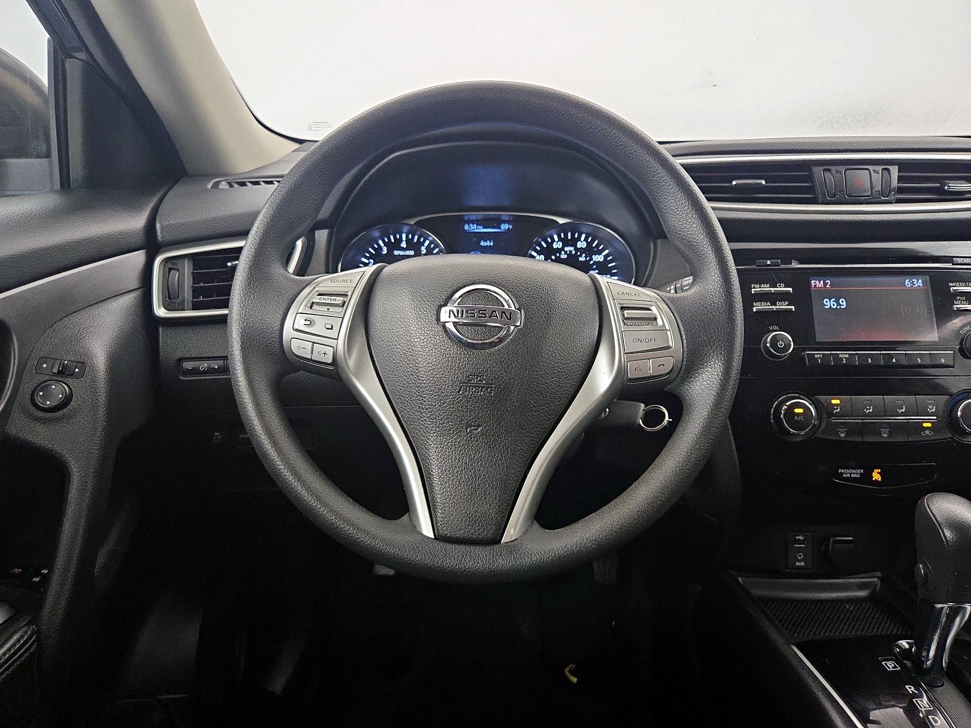Thumbnail: 2014 Nissan Rogue - 10