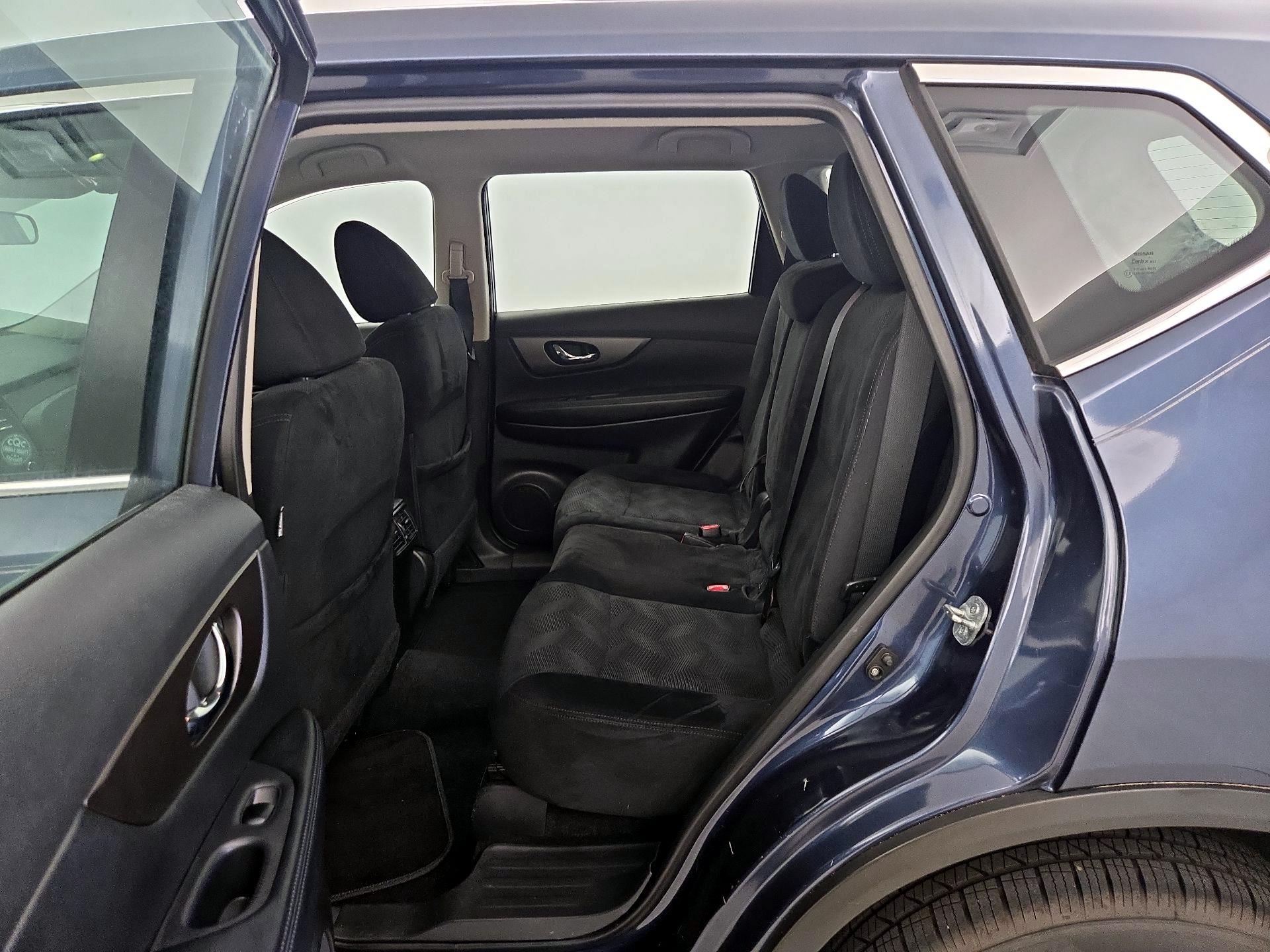 Thumbnail: 2014 Nissan Rogue - 19