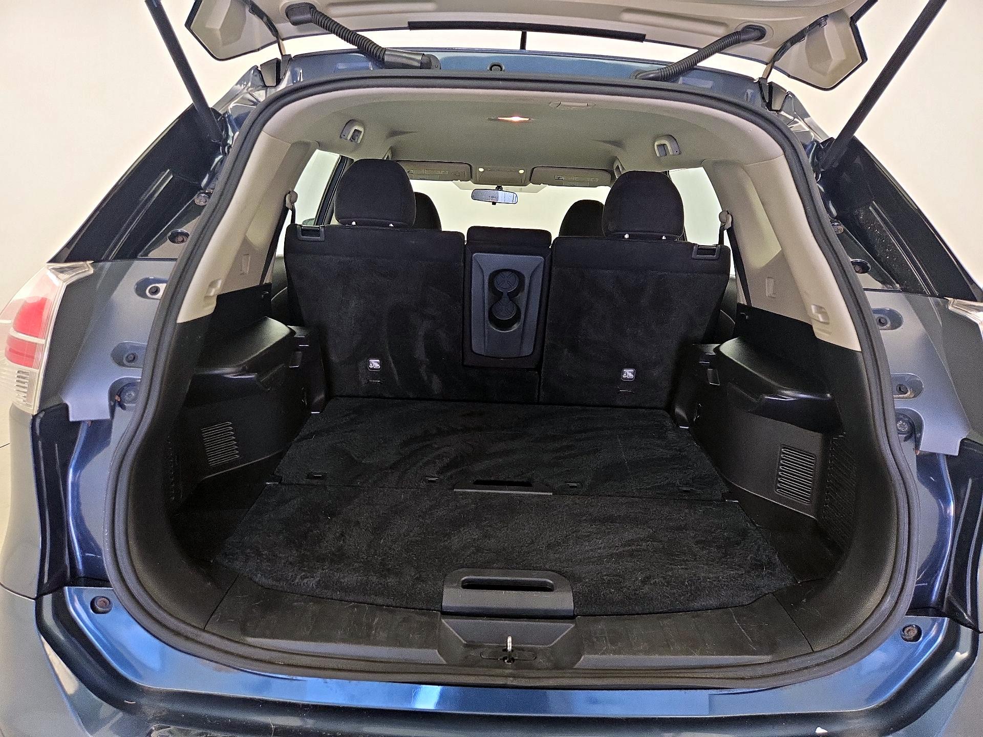 Thumbnail: 2014 Nissan Rogue - 20