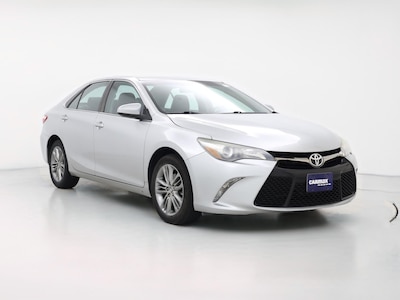 Silver 2015 Toyota Camry SE